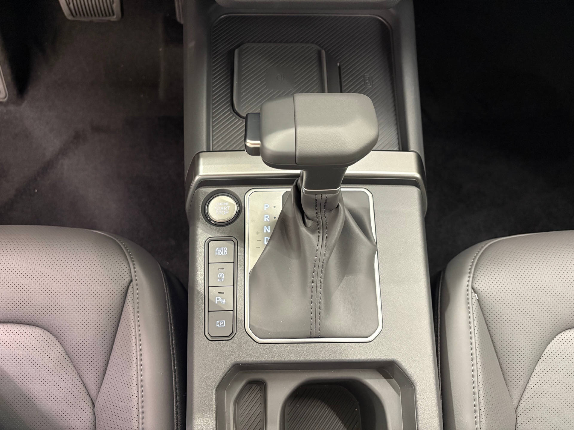 KIA Seltos 1.6 T-GDi Style-image-12