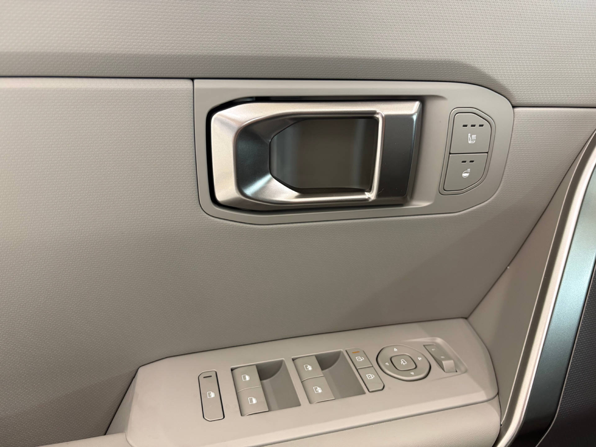 KIA Seltos 1.6 T-GDi Style-image-7