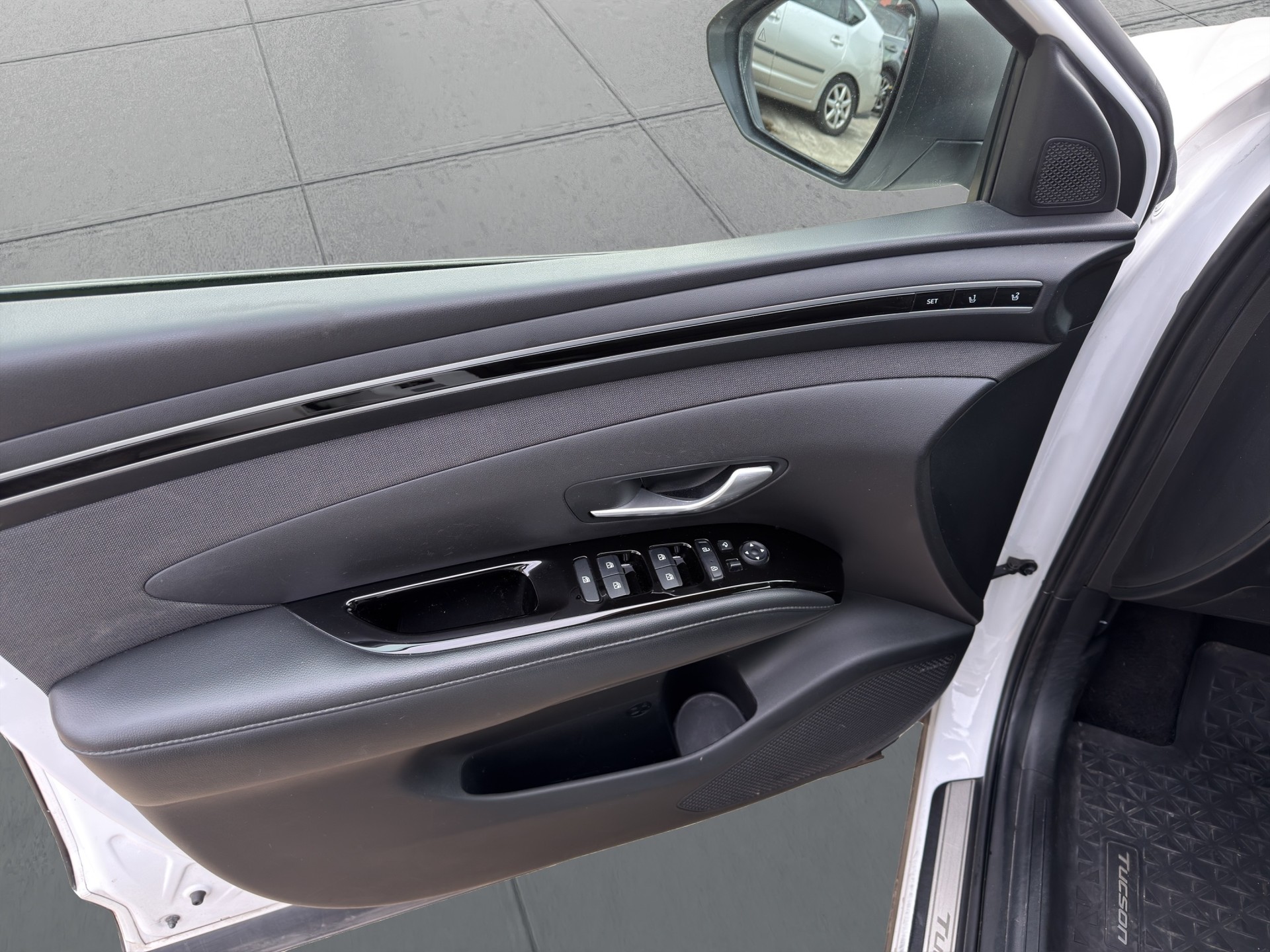 HYUNDAI Tucson 1.6 TGDI 48V Vertex DCT 4WD-image-15