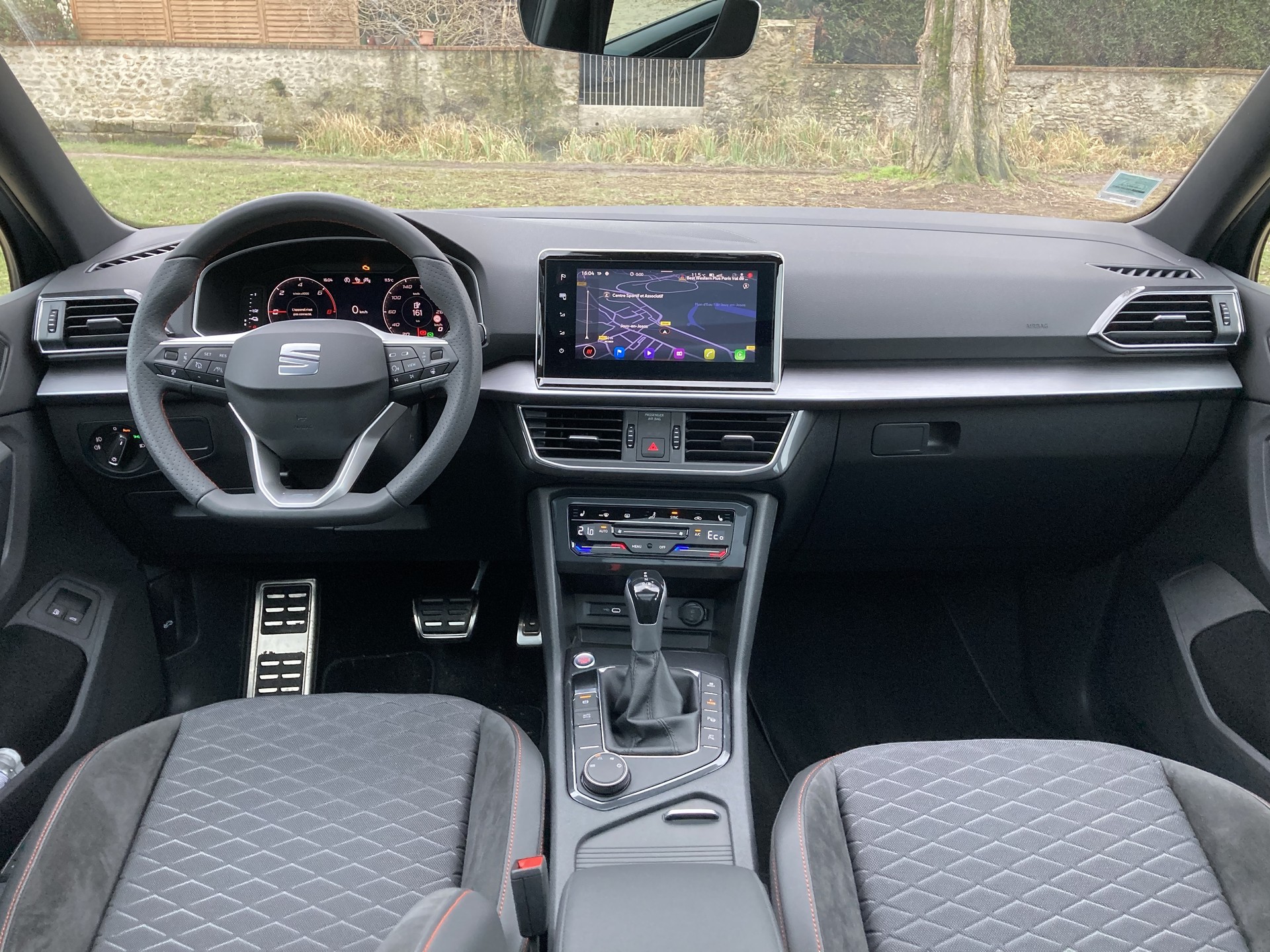 SEAT 2.0 TSI Hola FR 4Drive DSG-image-2