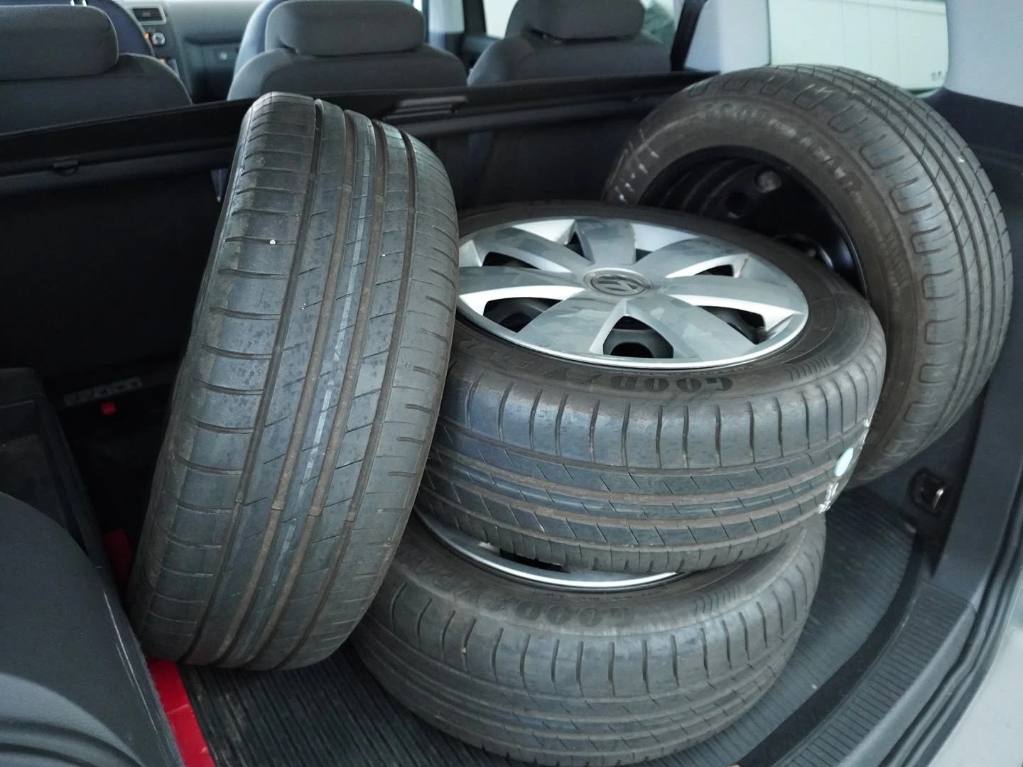 VW Touran 1.4 TSI Comfortline DSG-image-10