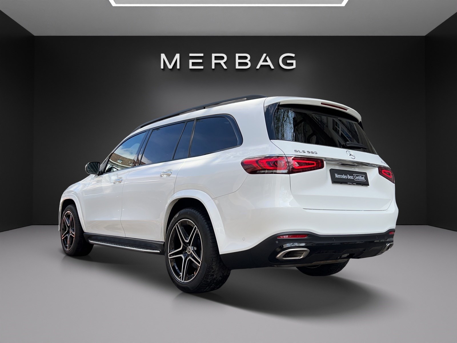 MERCEDES-BENZ GLS 580 4Matic AMG Line 9G-Tronic-image-3
