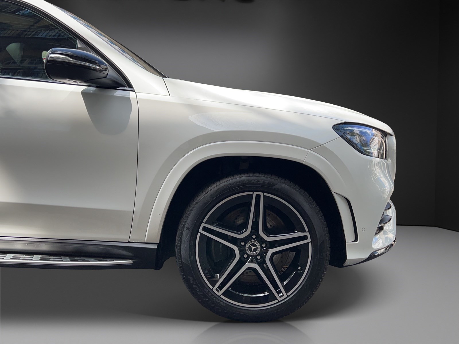 MERCEDES-BENZ GLS 580 4Matic AMG Line 9G-Tronic-image-6