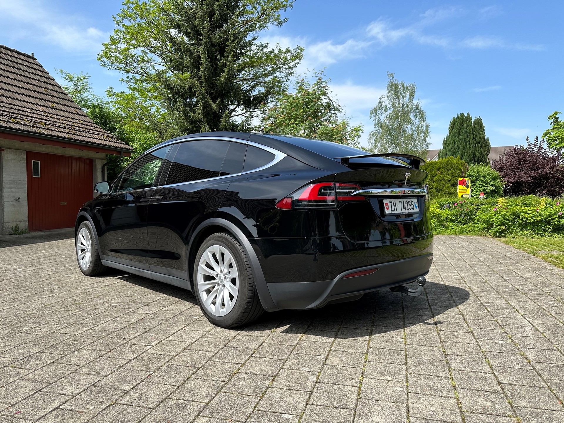 TESLA Model X Maximale-Reichweite-image-1