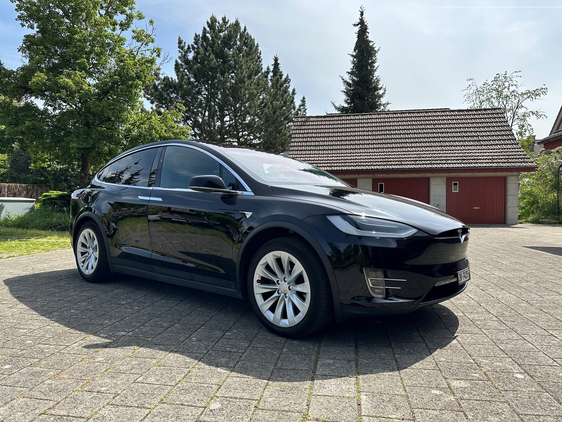 TESLA Model X Maximale-Reichweite-image-4