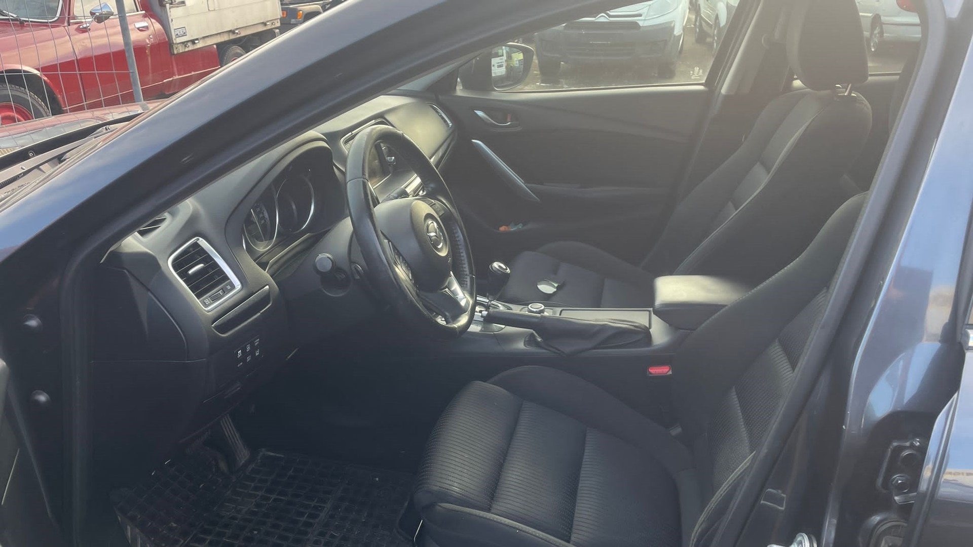 MAZDA 6 Sportwagon 2.2 D 16V Ambition Automatic-image-6