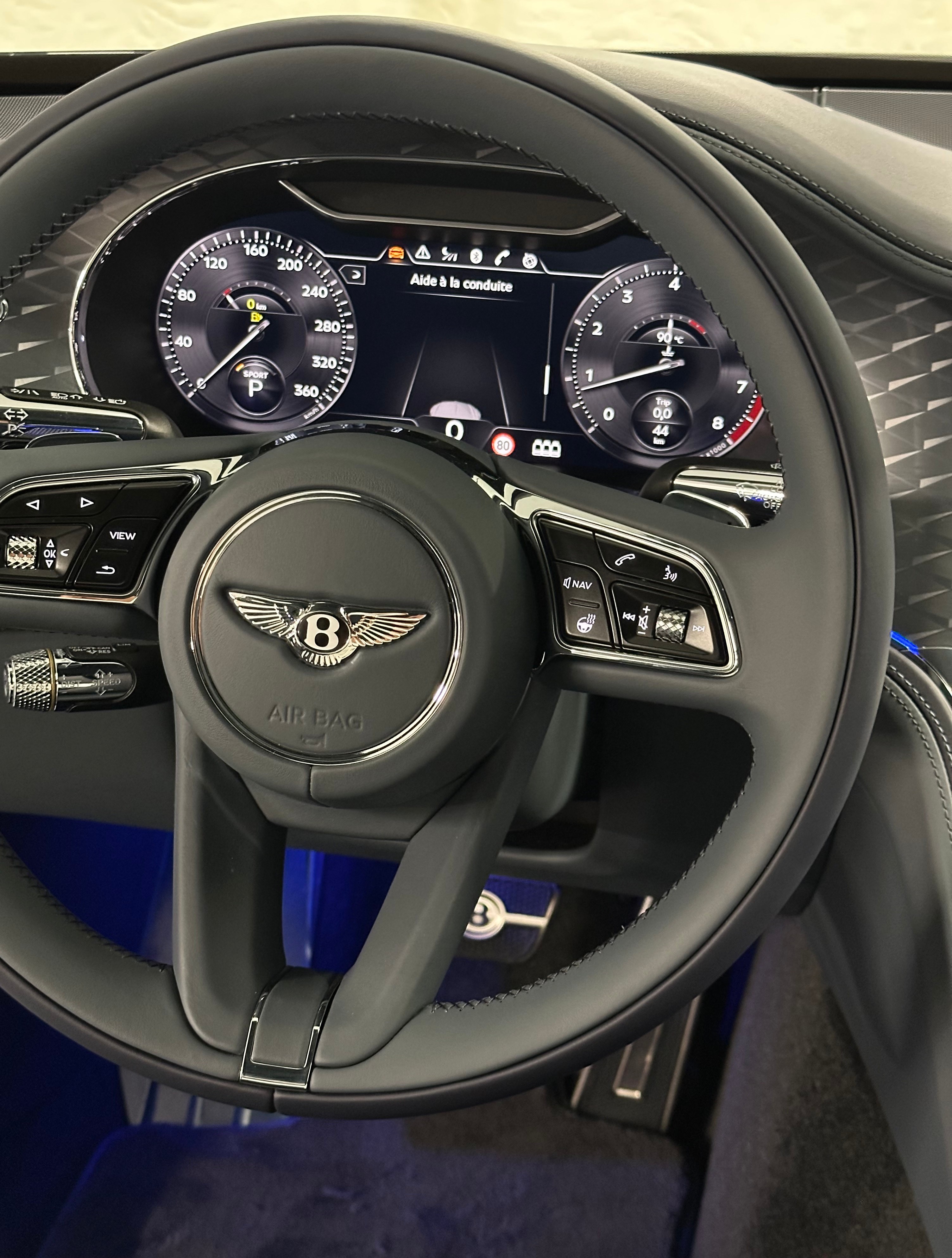 Image BENTLEY FLYING-SPUR Flying Spur 4.0 V8 S