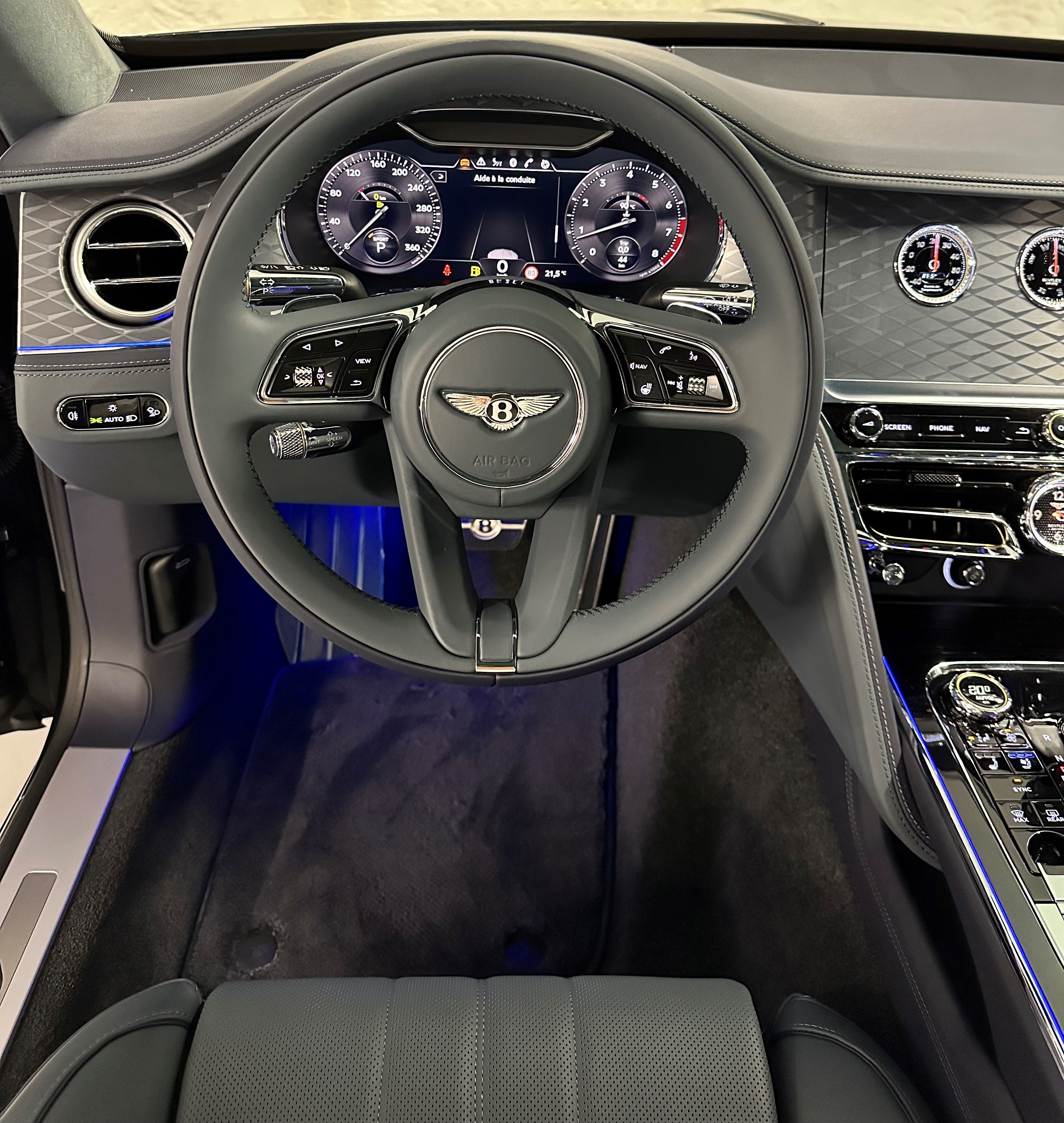 Image BENTLEY FLYING-SPUR Flying Spur 4.0 V8 S