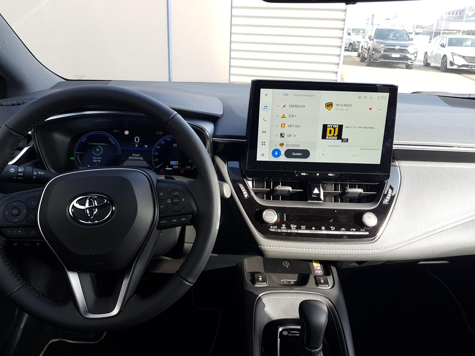 TOYOTA Corolla Touring Sports 2.0 HSD Trend-image-11