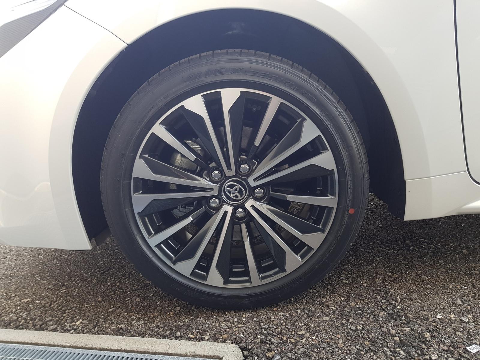TOYOTA Corolla Touring Sports 2.0 HSD Trend-image-8