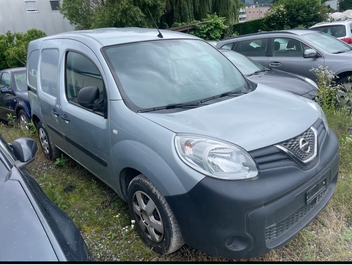 NISSAN Kasten NV 250 Diesel-image-0
