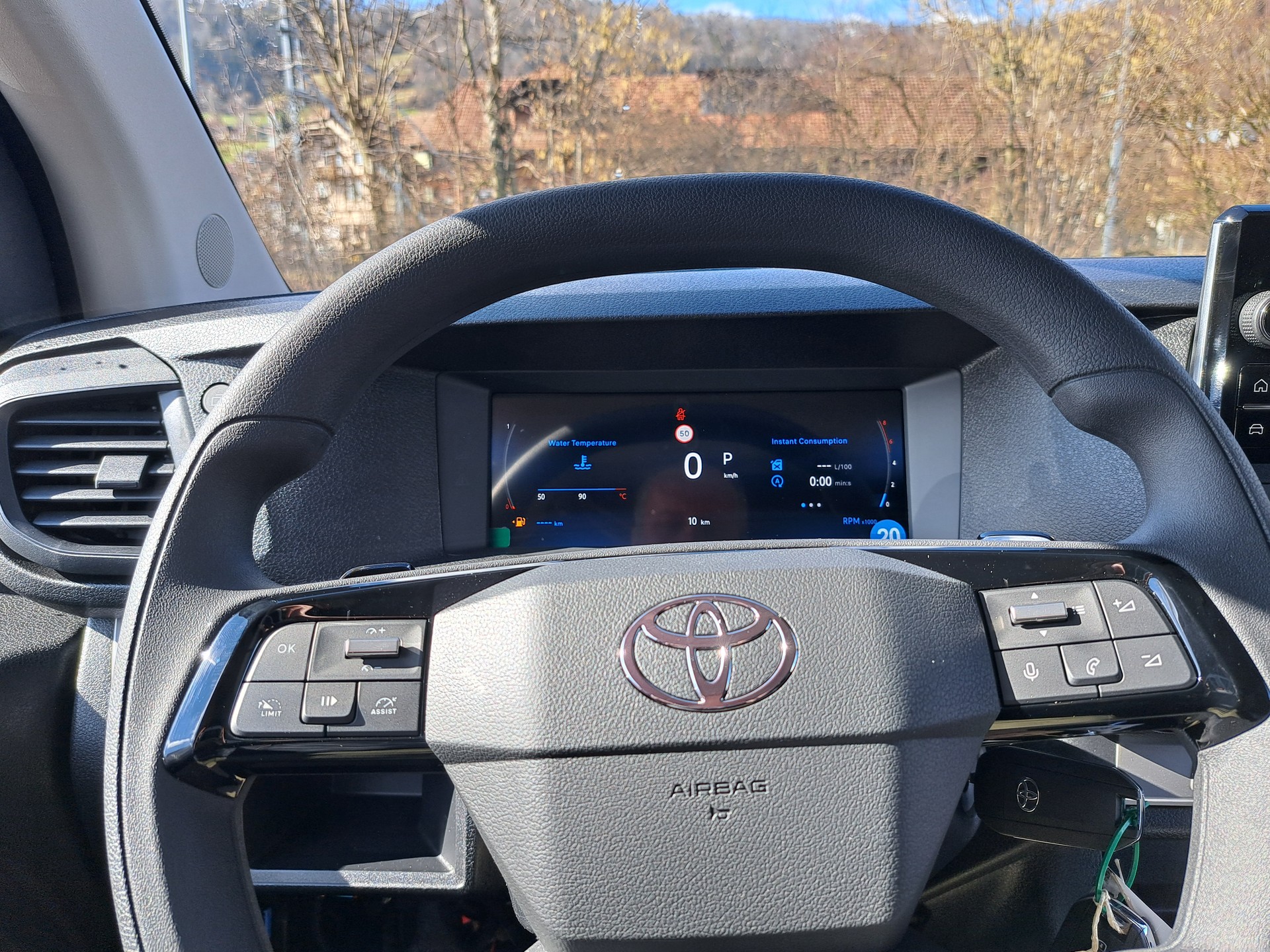 TOYOTA Proace 2.0D Panel Van Long Advanced Automat-image-9