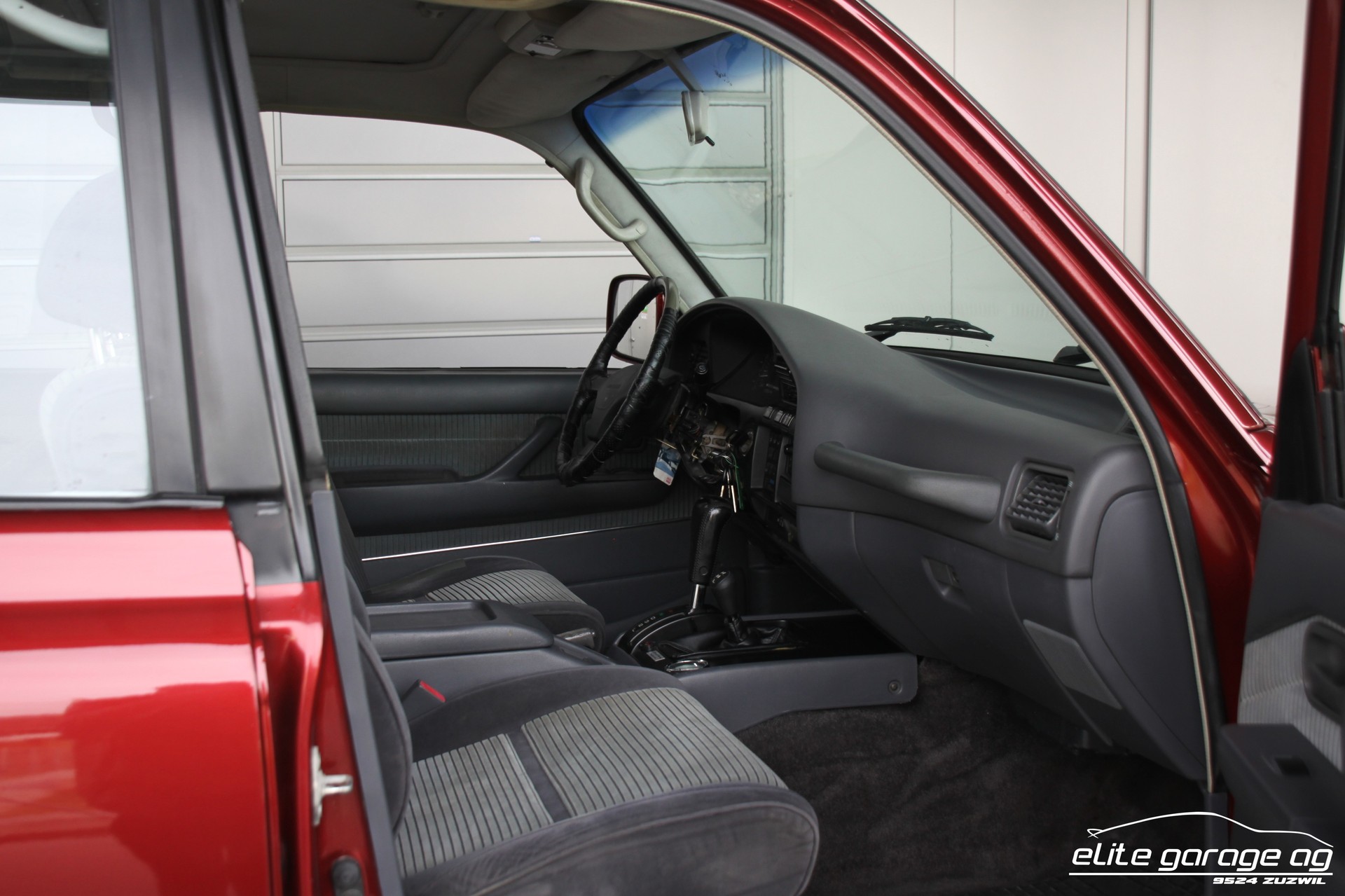 TOYOTA Land Cruiser FJ 80 L-GNPEEW Station VX-image-14