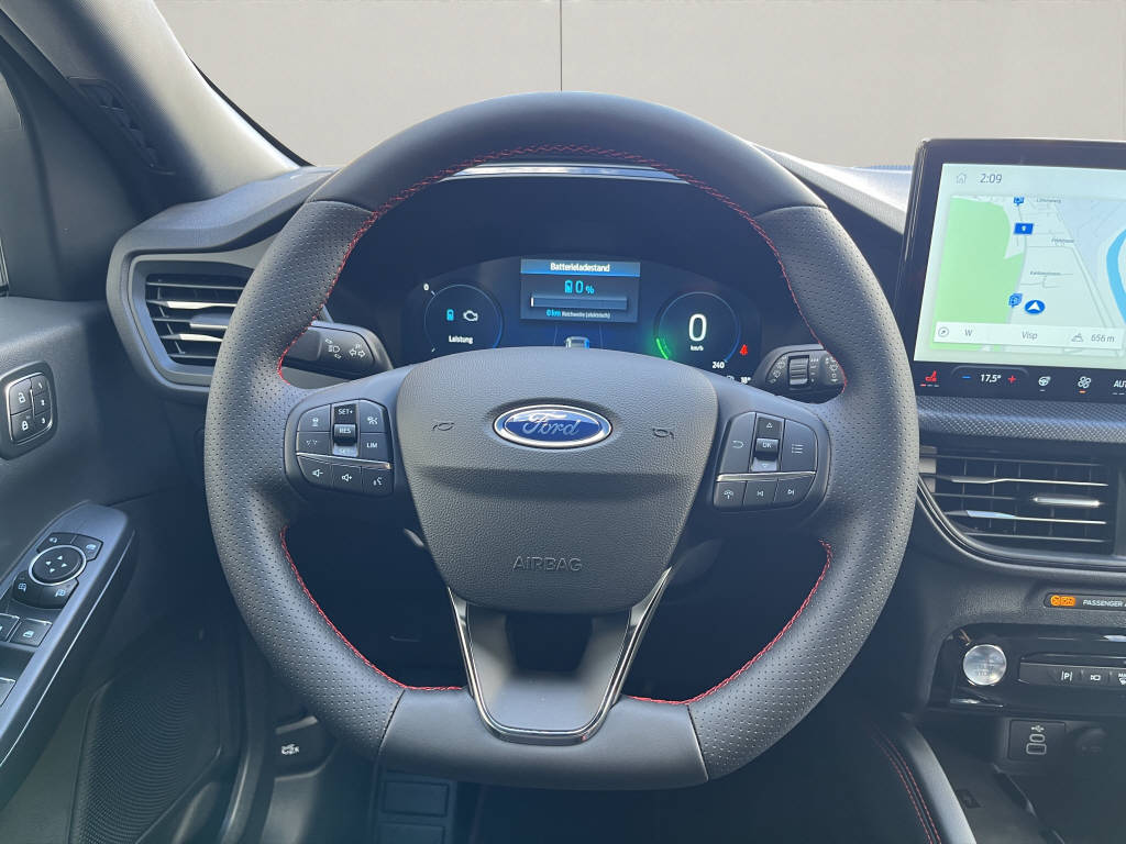 FORD Kuga 2.5 Plug-in Hybrid ST-Line X F-image-11