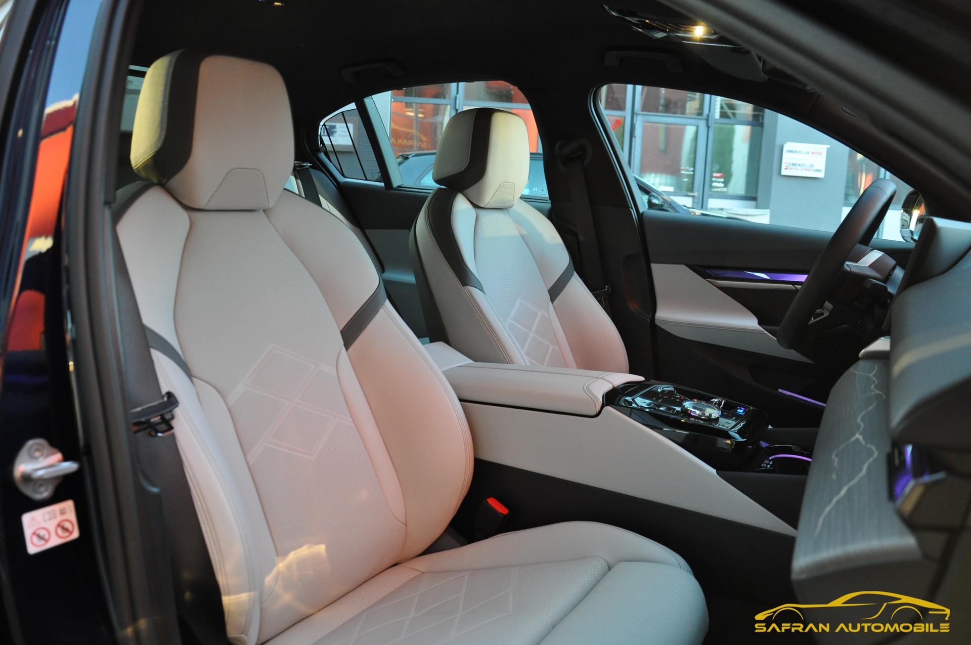 BMW i5 eDrive40 M Sport-image-8