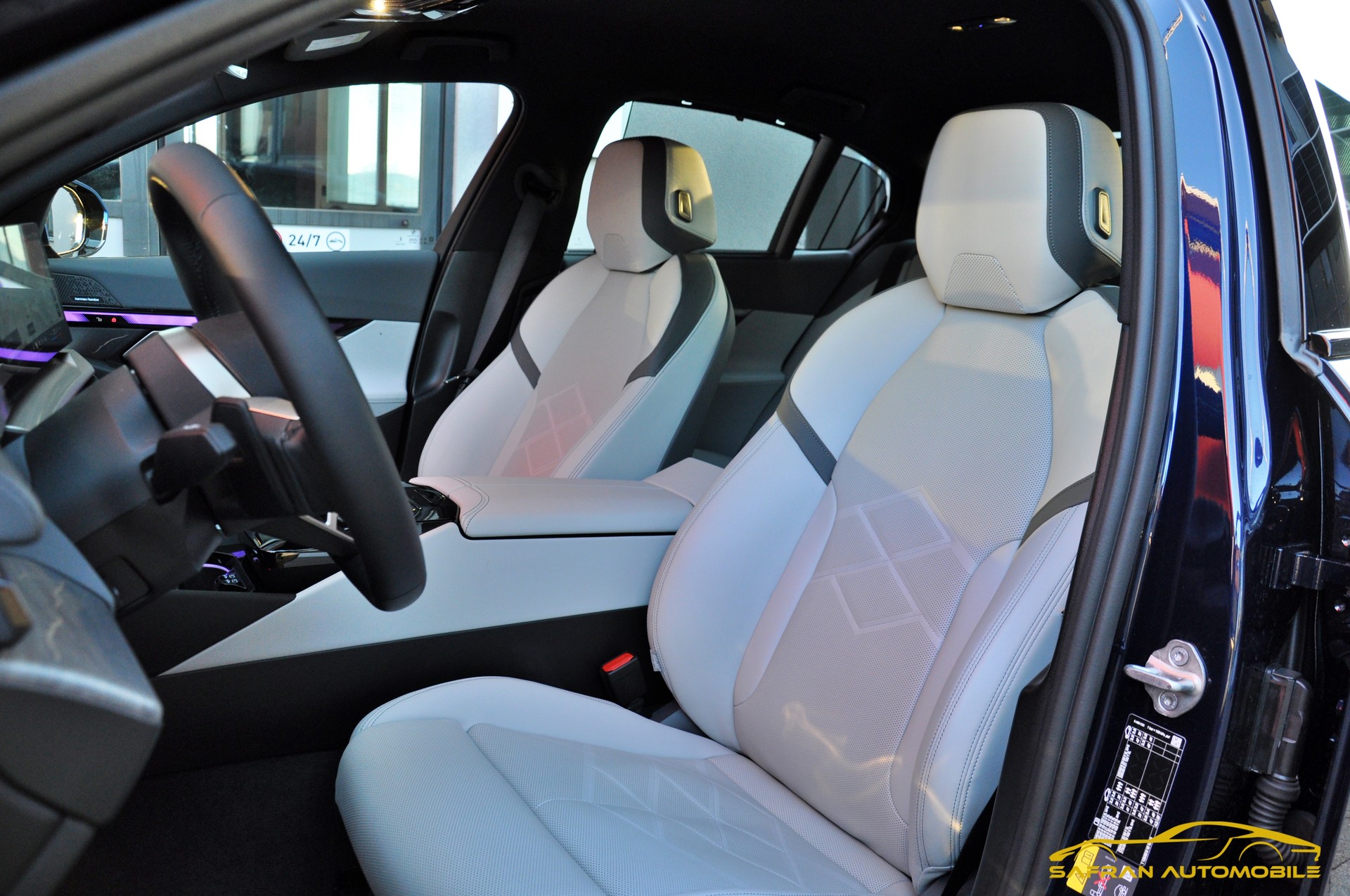 BMW i5 eDrive40 M Sport-image-7