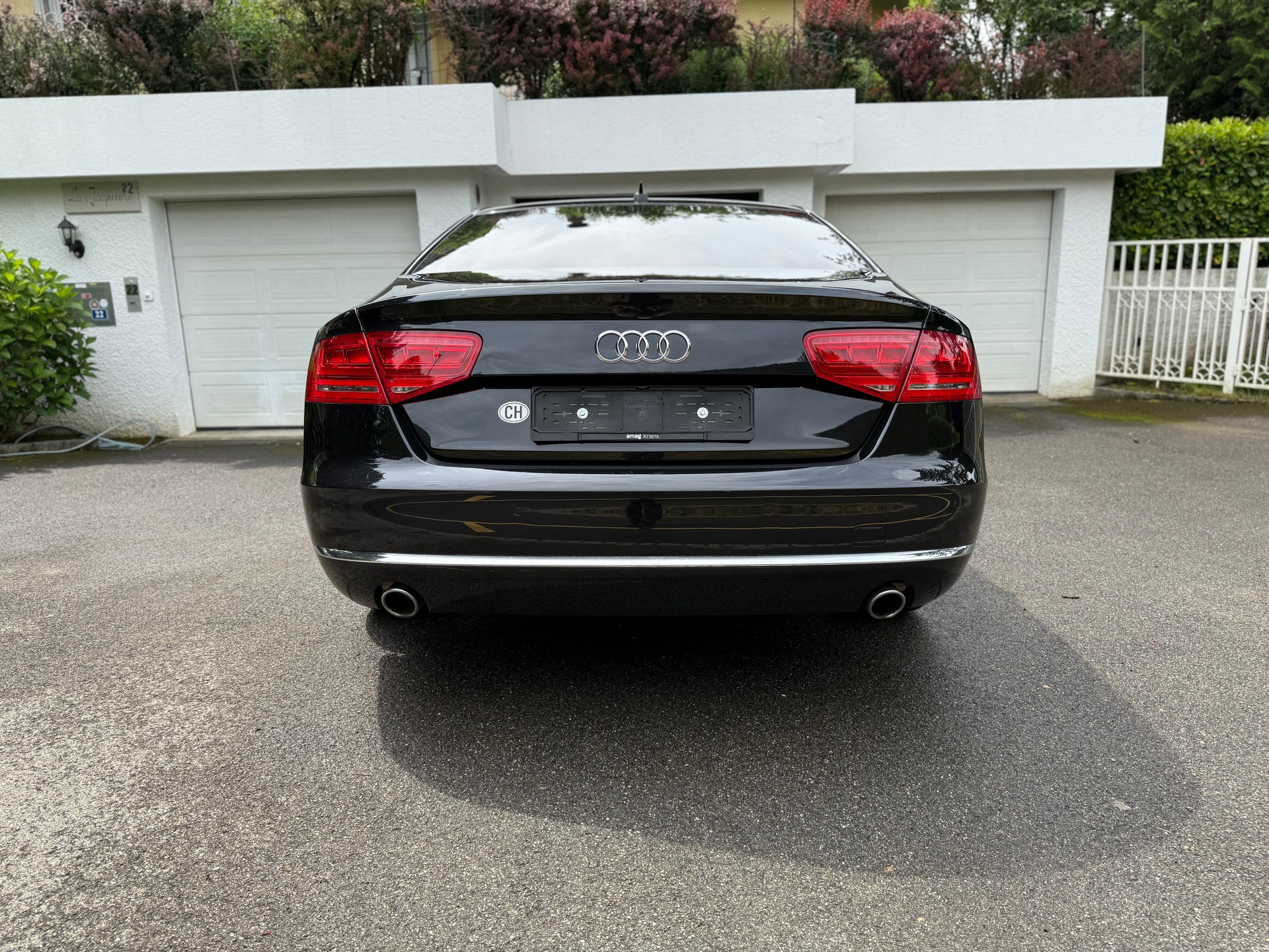 AUDI A8 3.0 TDI quattro tiptronic-image-3