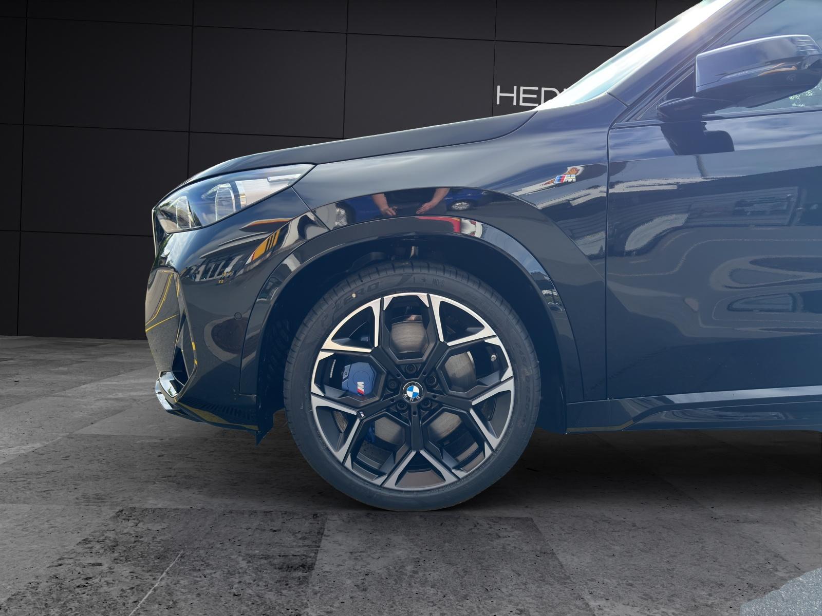 BMW X1 M35i-image-4