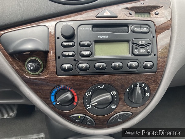 FORD FOCUS-image-6