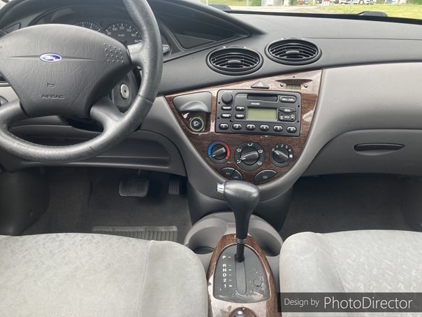 FORD FOCUS-image-5