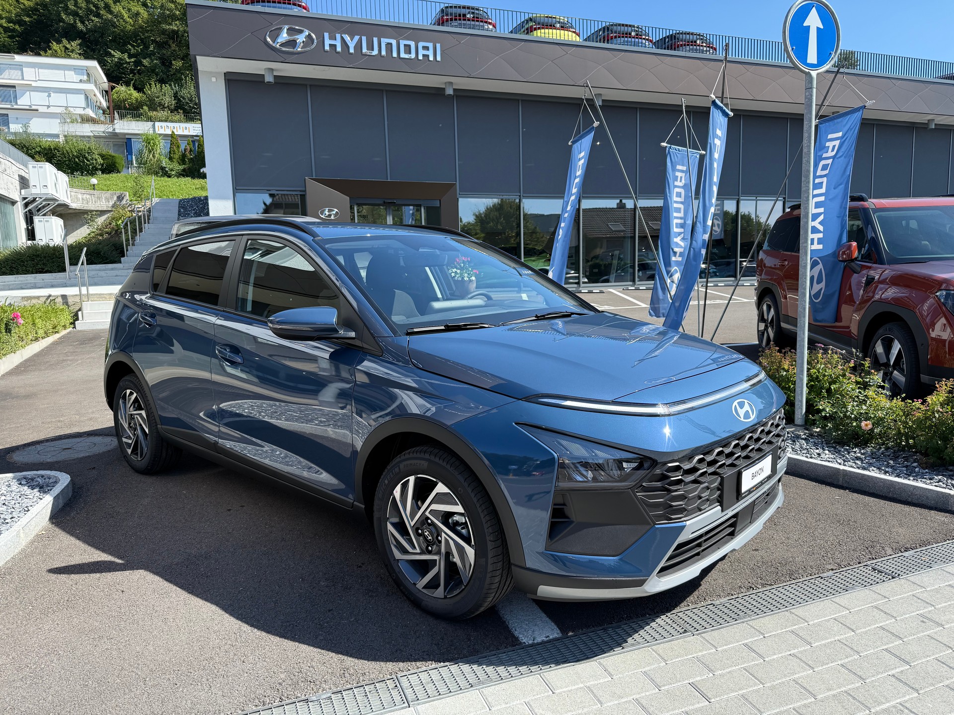HYUNDAI Bayon 1.0 T-GDi Amplia DCT-image-2