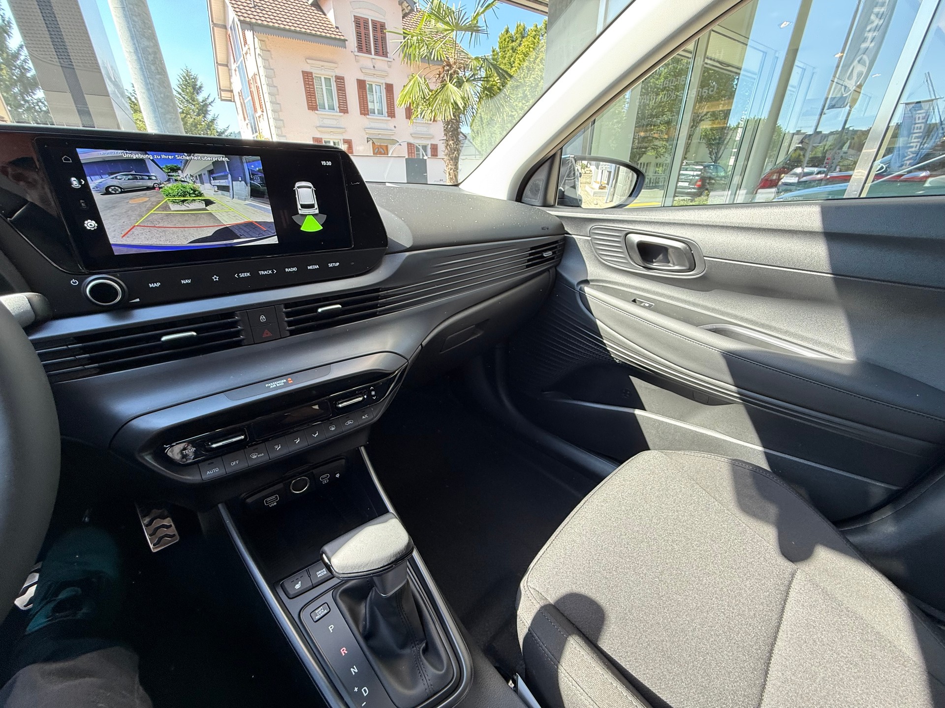 HYUNDAI Bayon 1.0 T-GDi Amplia DCT-image-10