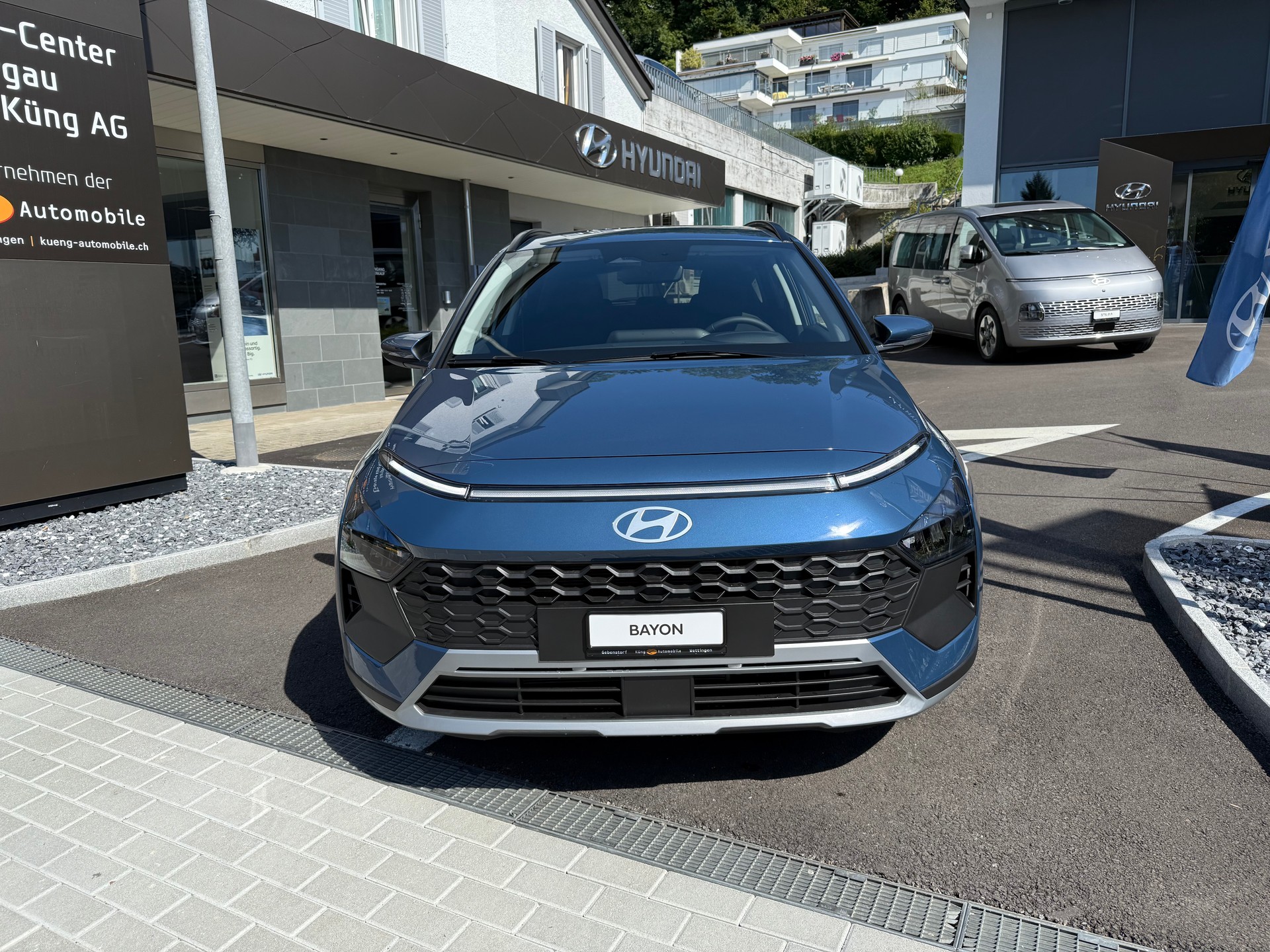HYUNDAI Bayon 1.0 T-GDi Amplia DCT-image-1