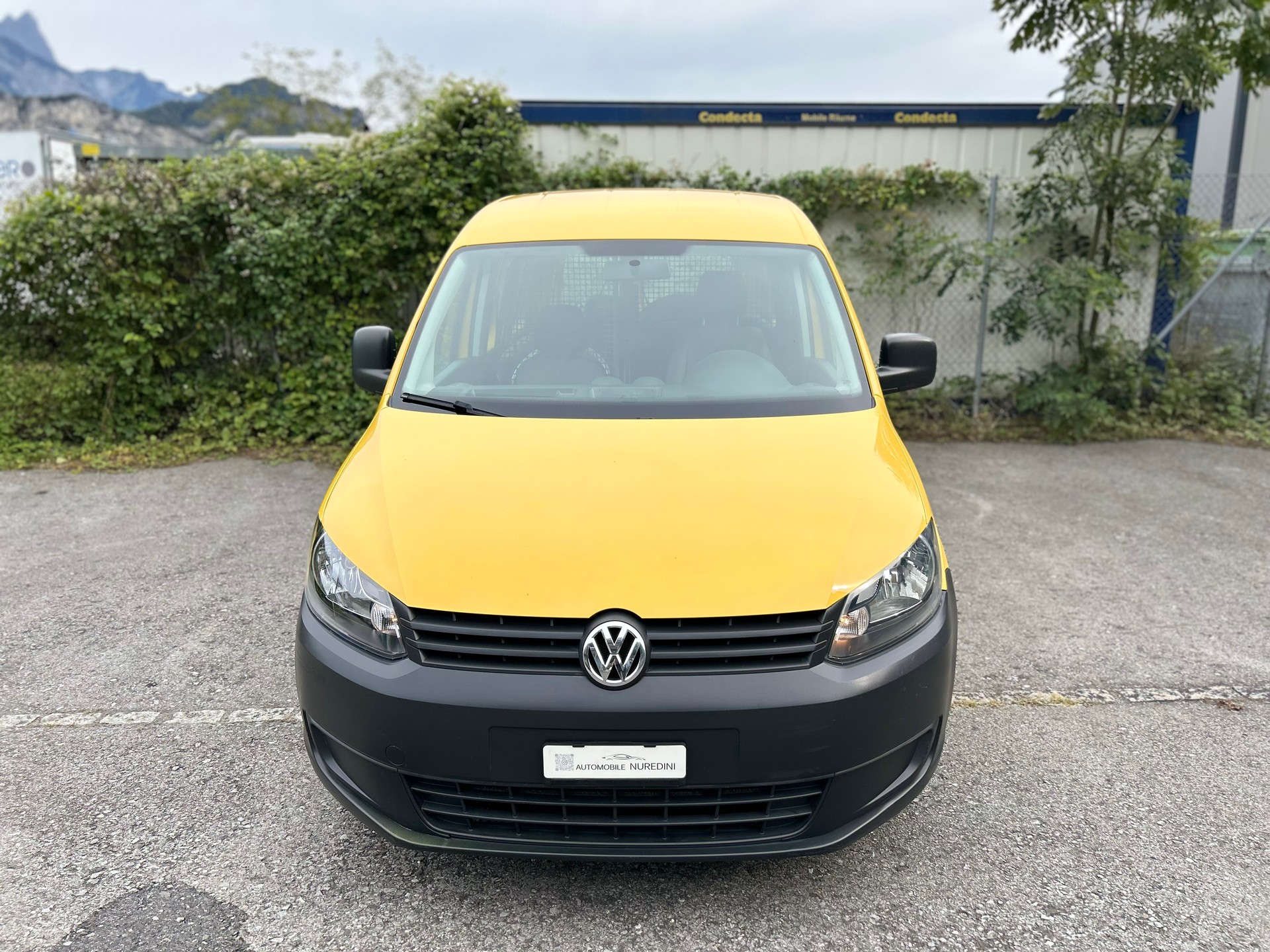 VW Caddy 2.0TDI 4Motion BlueMotion Technology-image-4