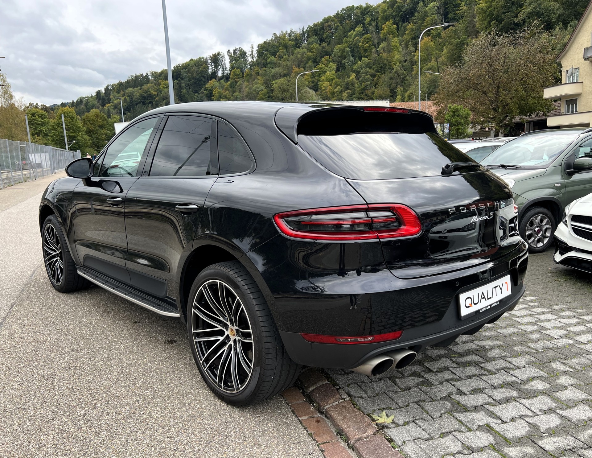 PORSCHE Macan S Diesel PDK-image-2