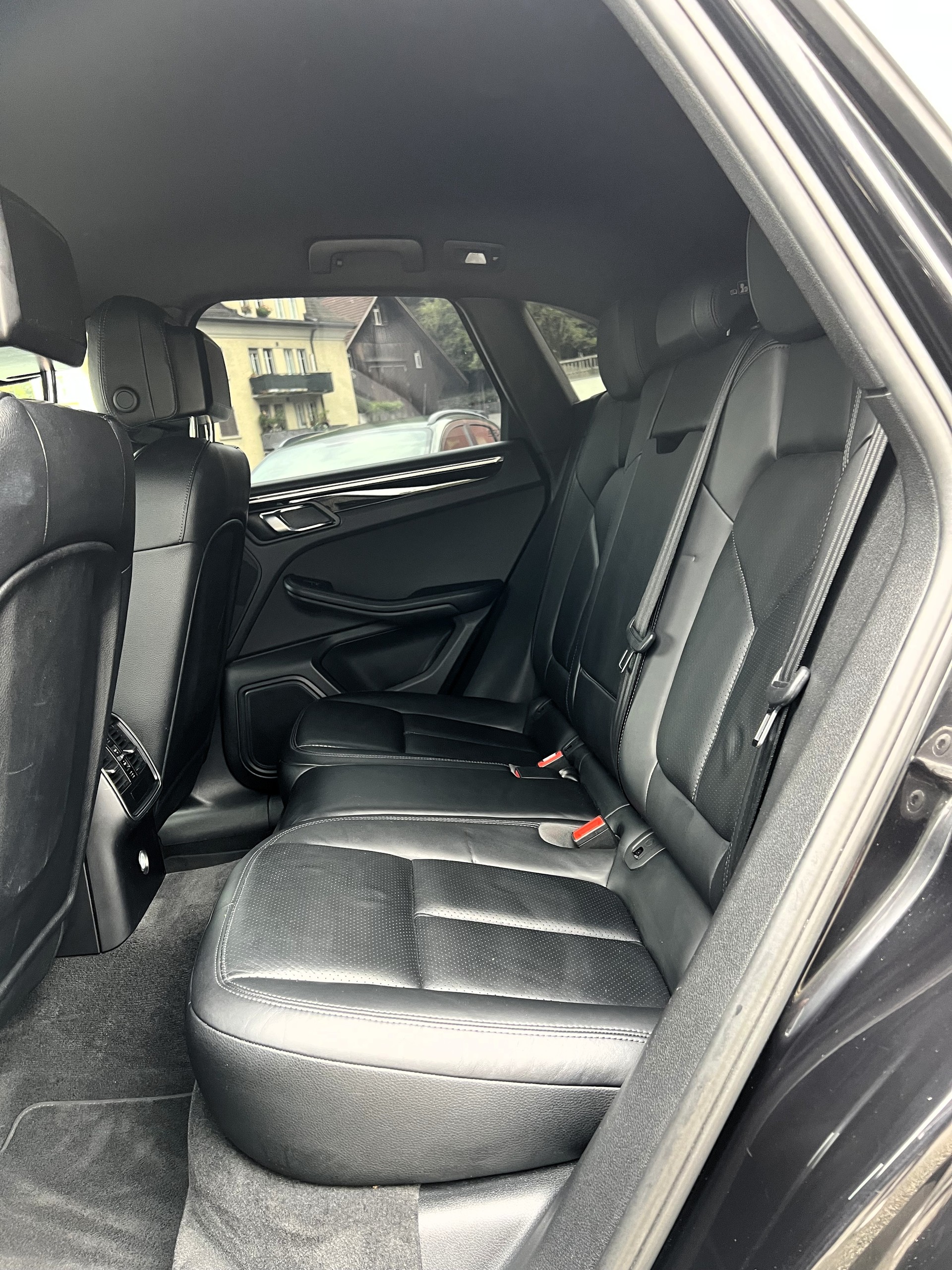 PORSCHE Macan S Diesel PDK-image-13