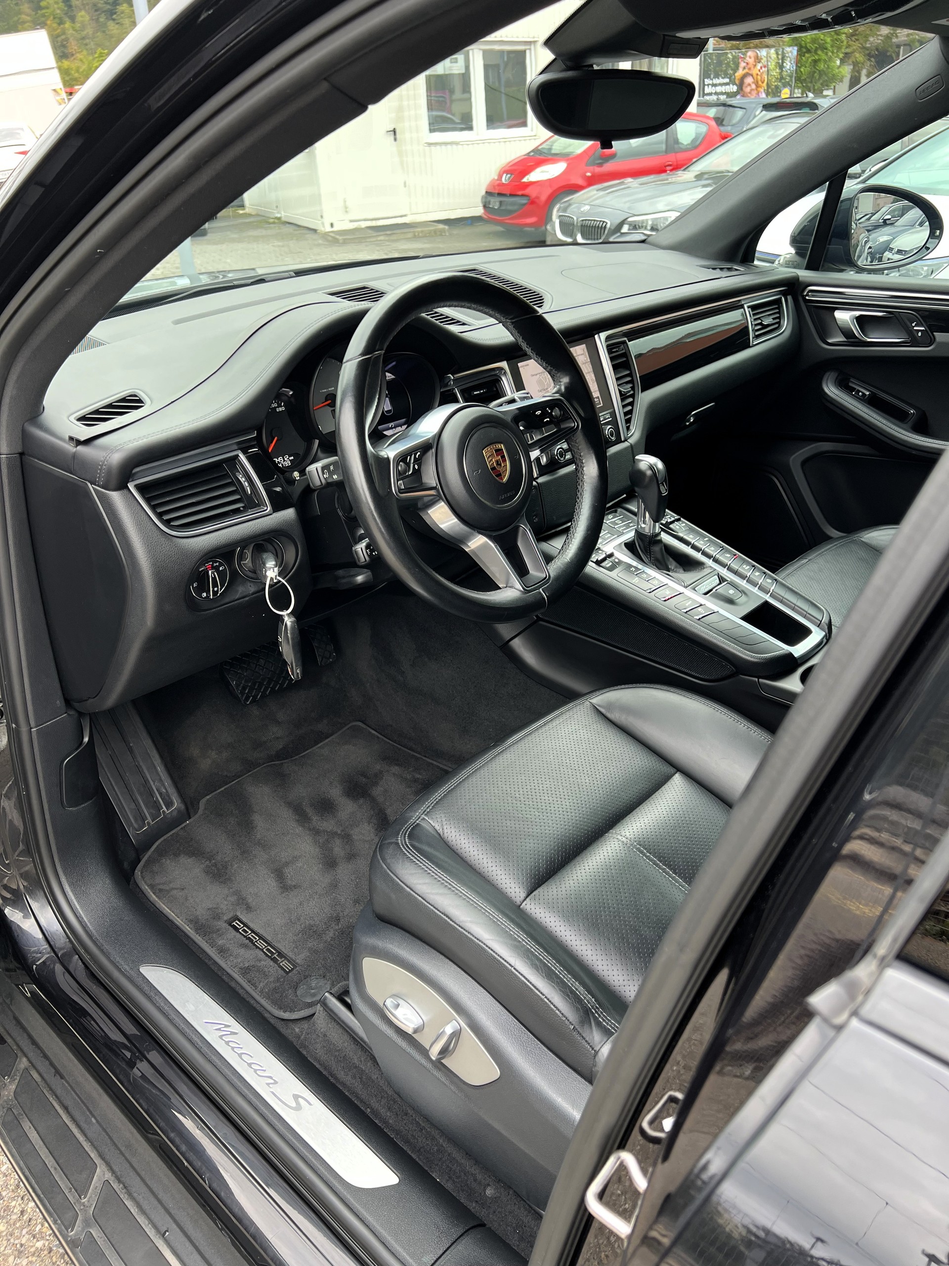 PORSCHE Macan S Diesel PDK-image-16