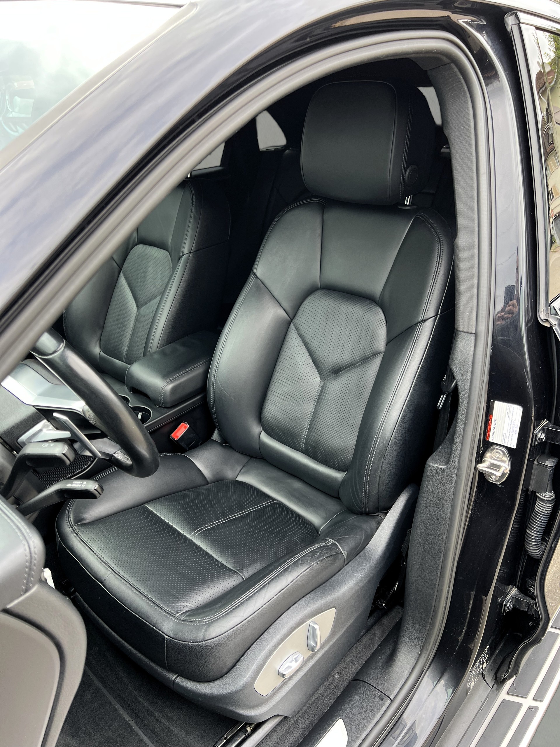 PORSCHE Macan S Diesel PDK-image-17