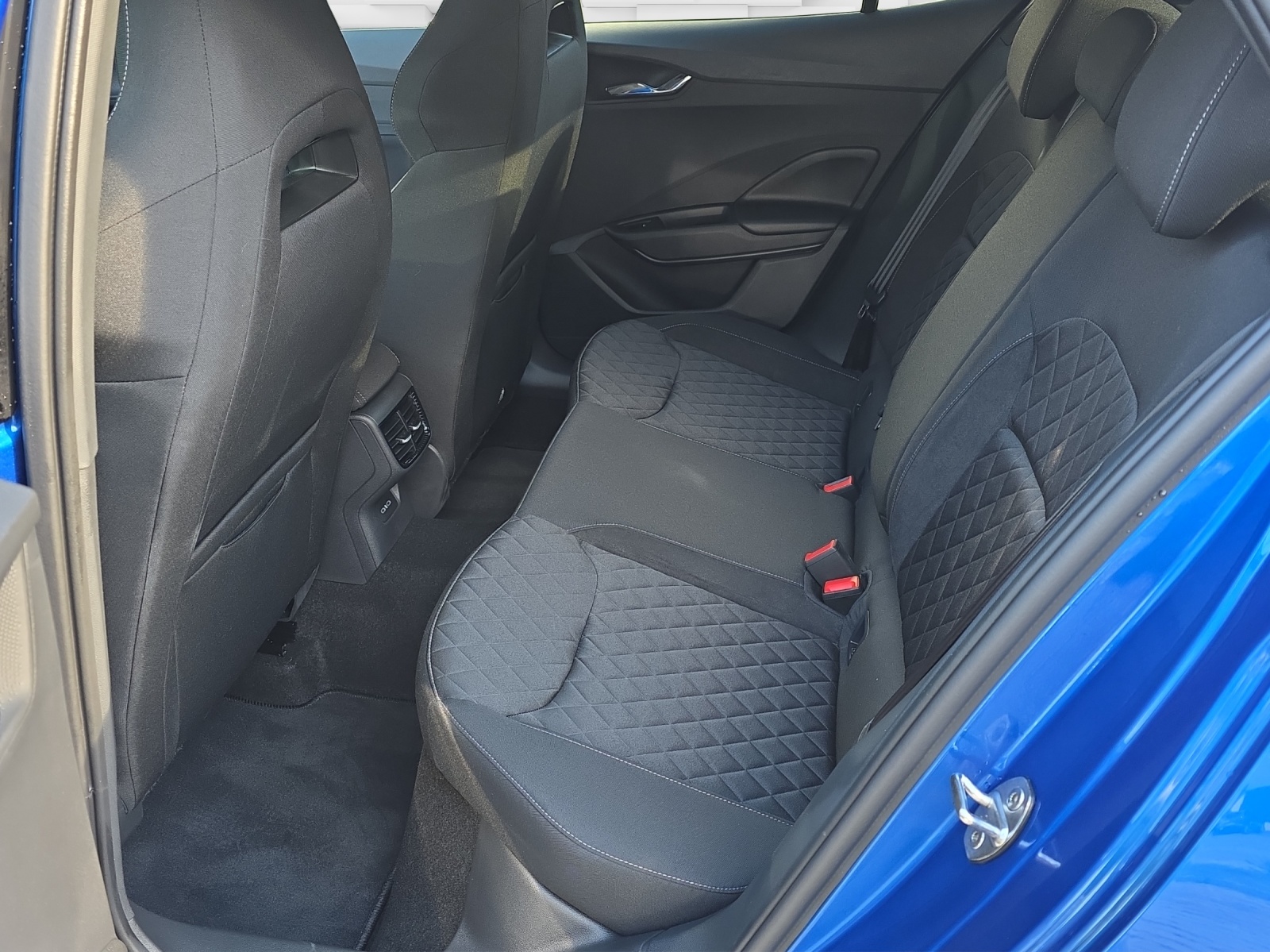 SKODA Fabia 1.5 TSI Monte Carlo DSG-image-8