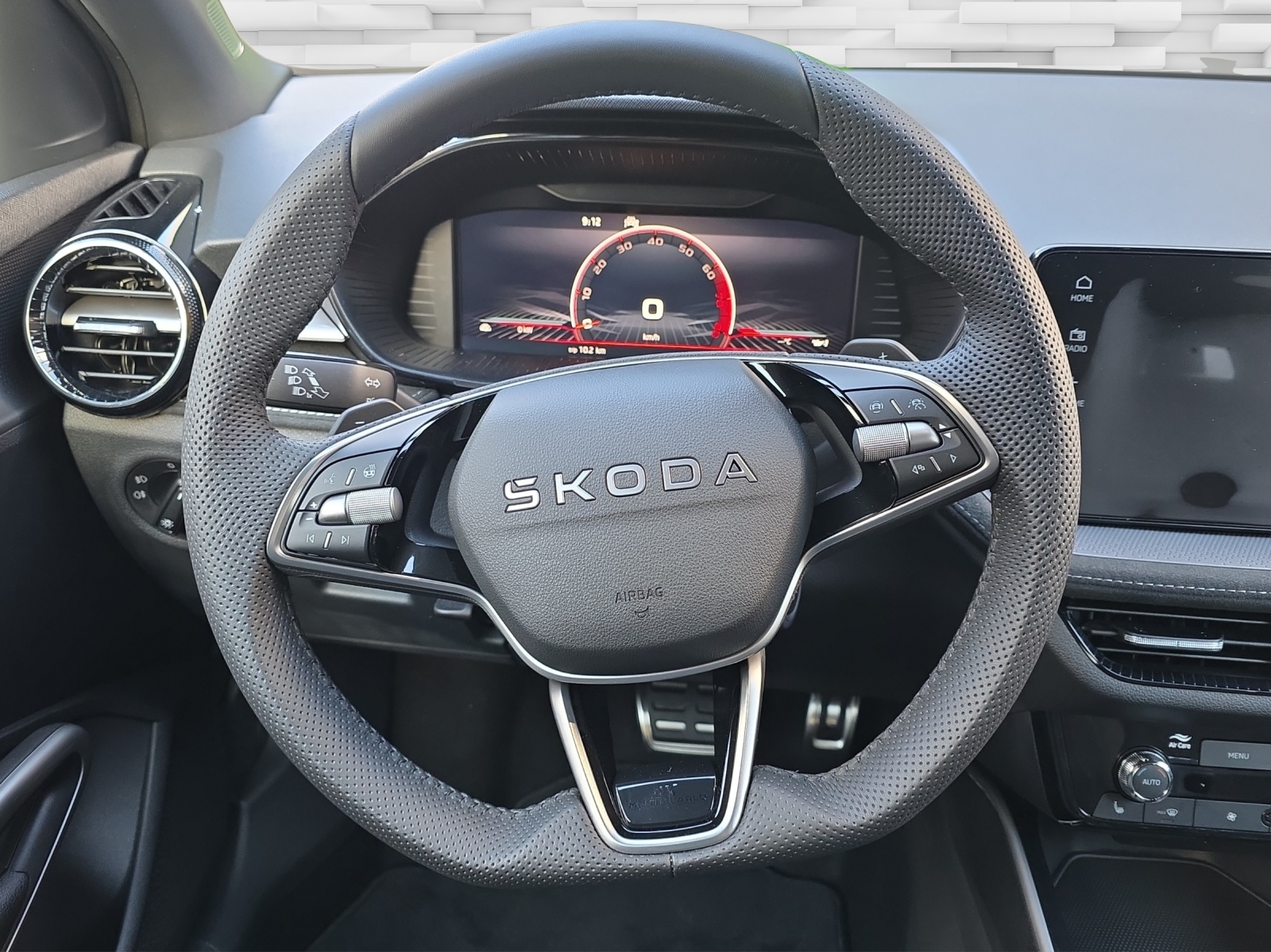 SKODA Fabia 1.5 TSI Monte Carlo DSG-image-5