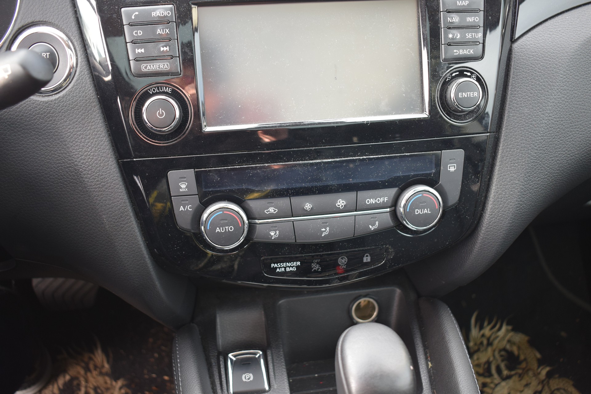NISSAN Qashqai 1.2 DIG-T acenta Xtronic CVT-image-9
