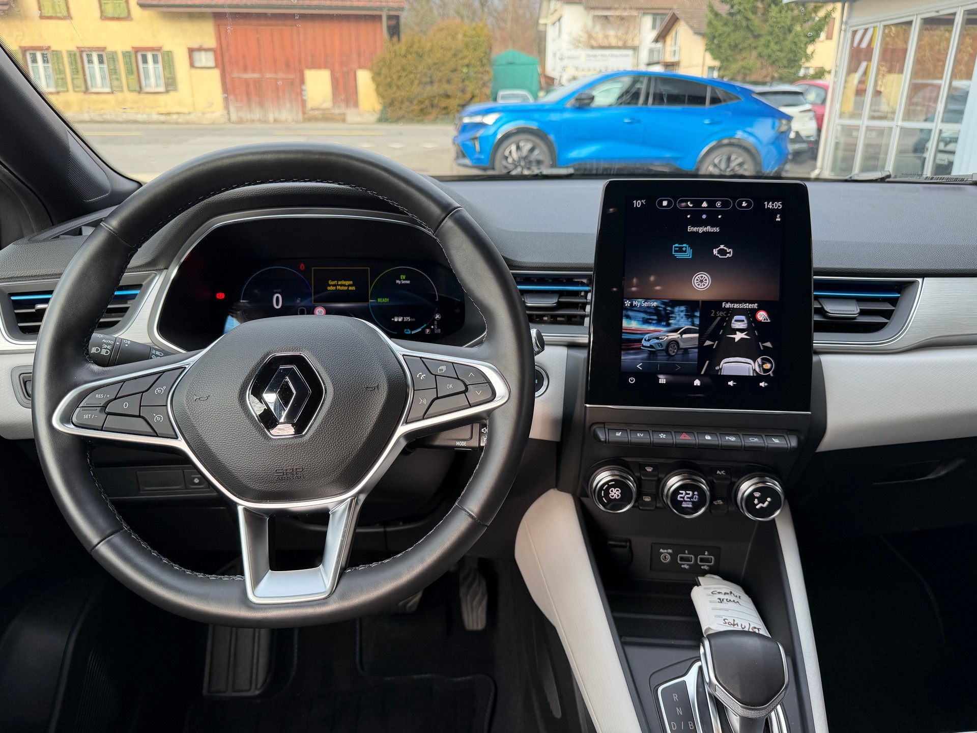 RENAULT Captur 1.6 E-Tech Plug-in Edition One-image-4