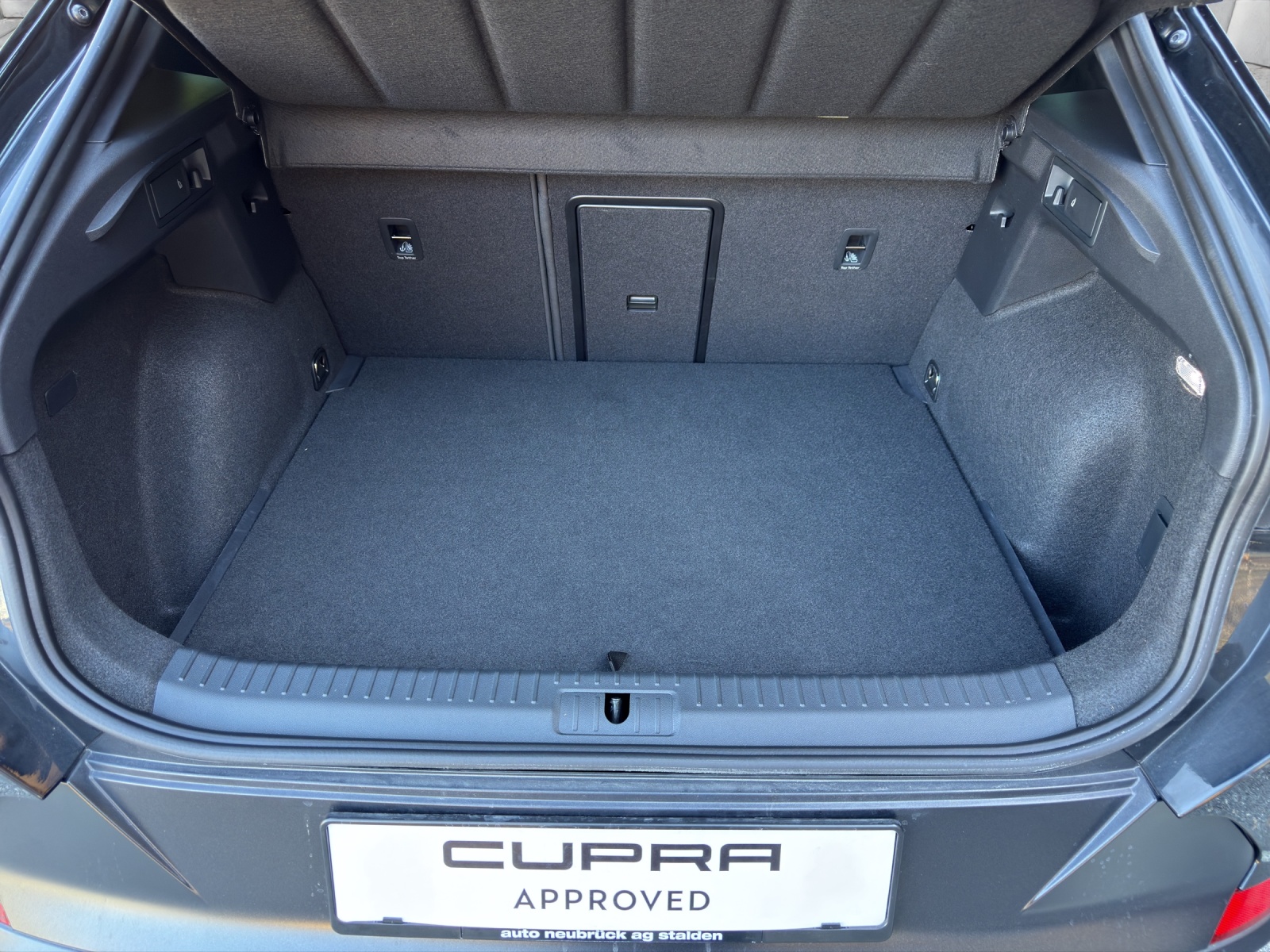 CUPRA Formentor 2.5TSI VZ5 4Drive DSG-image-10