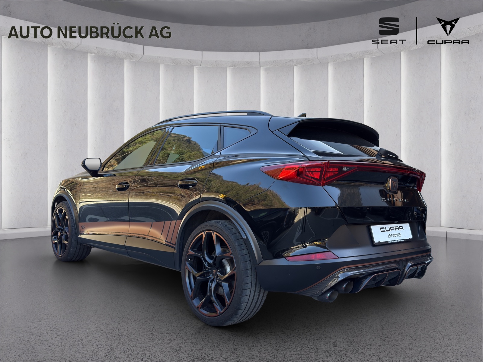 CUPRA Formentor 2.5TSI VZ5 4Drive DSG-image-1