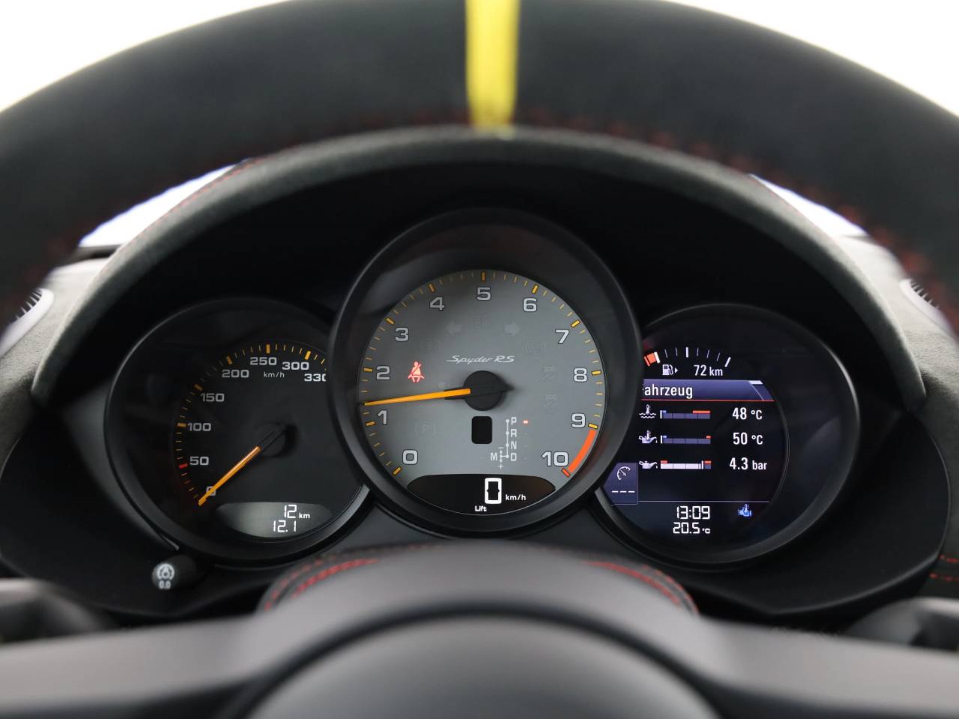 PORSCHE 718 Spyder RS-image-12