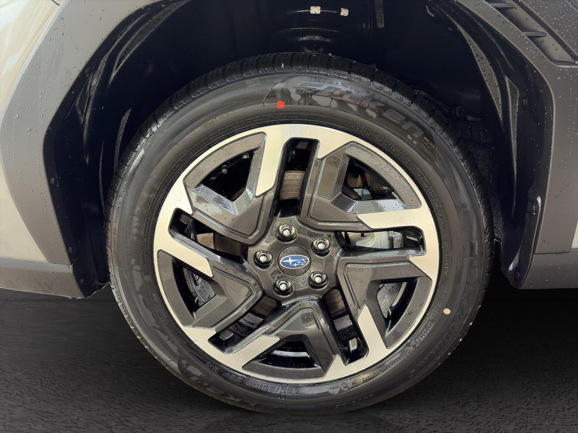 SUBARU Forester Station 2.0i e-Boxer Swiss Plus-image-5