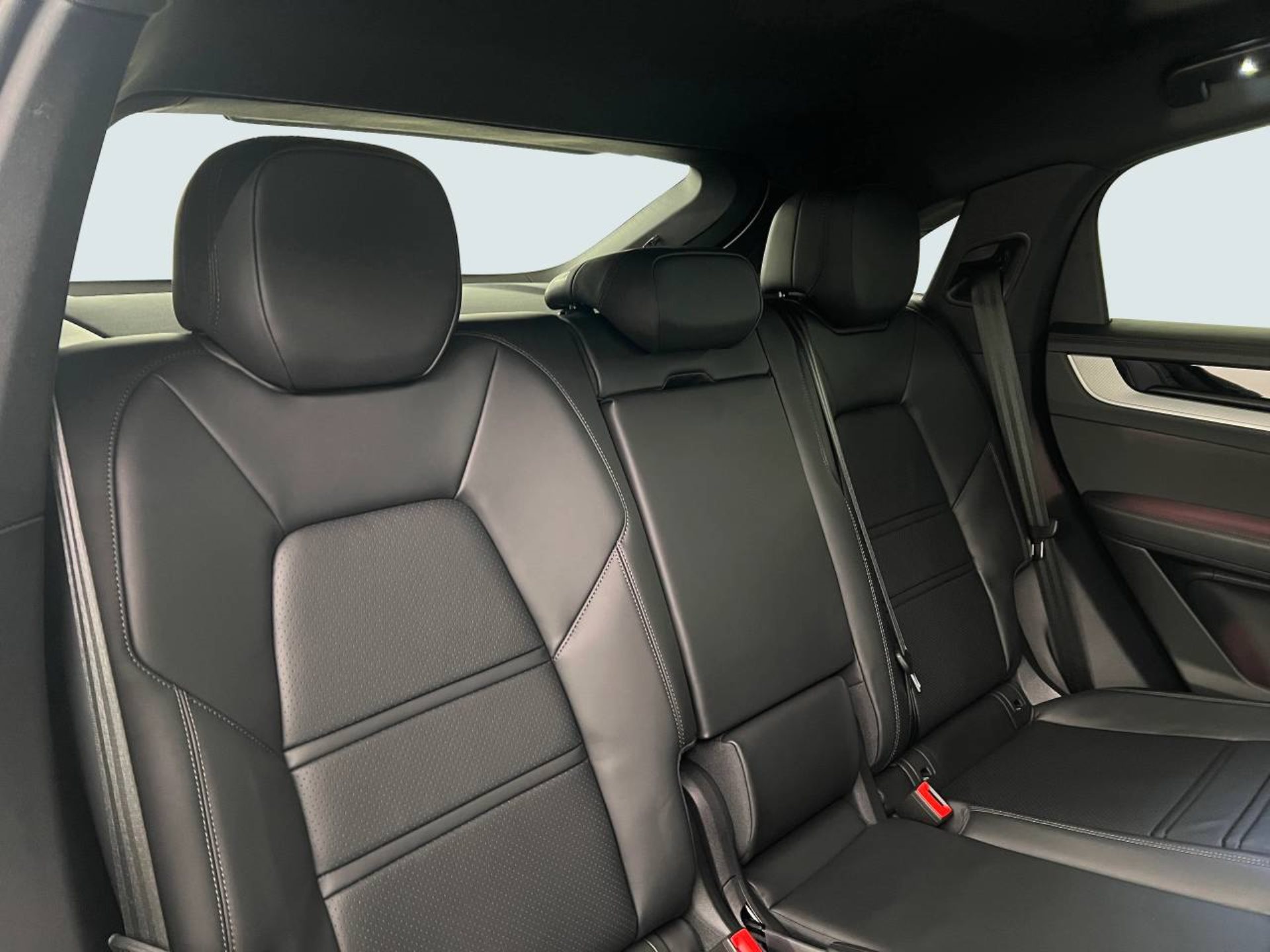 PORSCHE Cayenne E-Hybrid Coupé-image-22