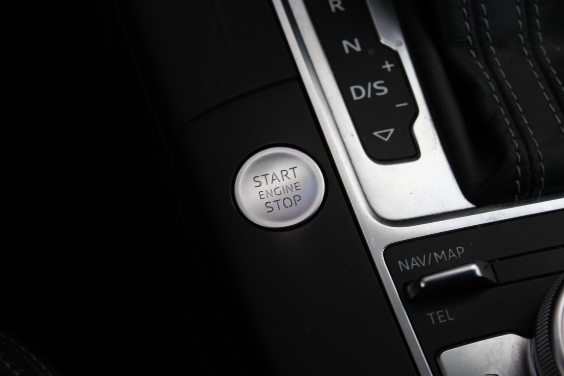 AUDI A3 Sportback 1.4 TFSI Sport S-tronic ABT 180' - "Pack S-Line Intér & Extér * ABT 180' * Virtual Cockpit * Audi Sound System"-image-15