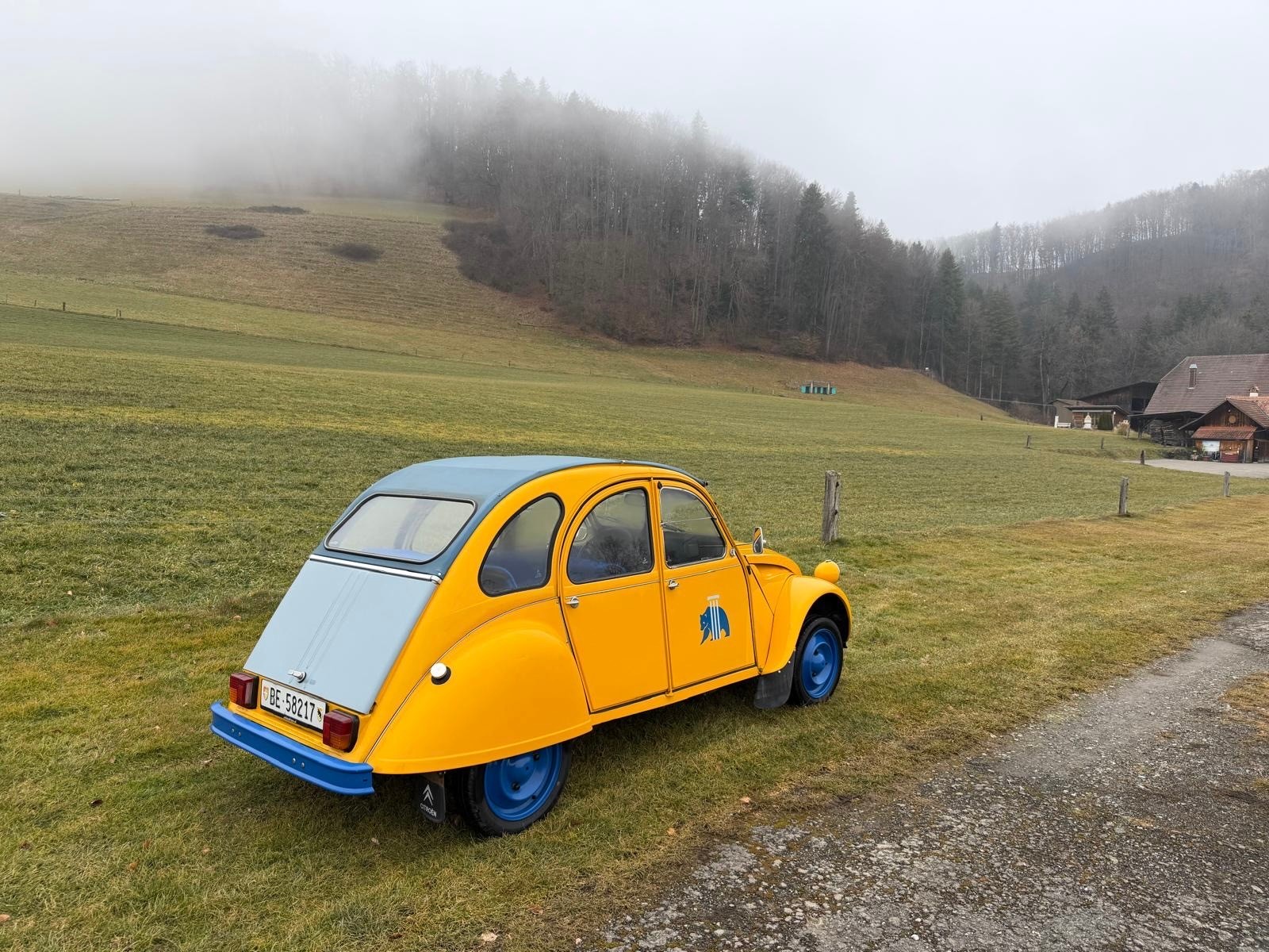 CITROEN 2CV6 Spécial (Club)-image-2