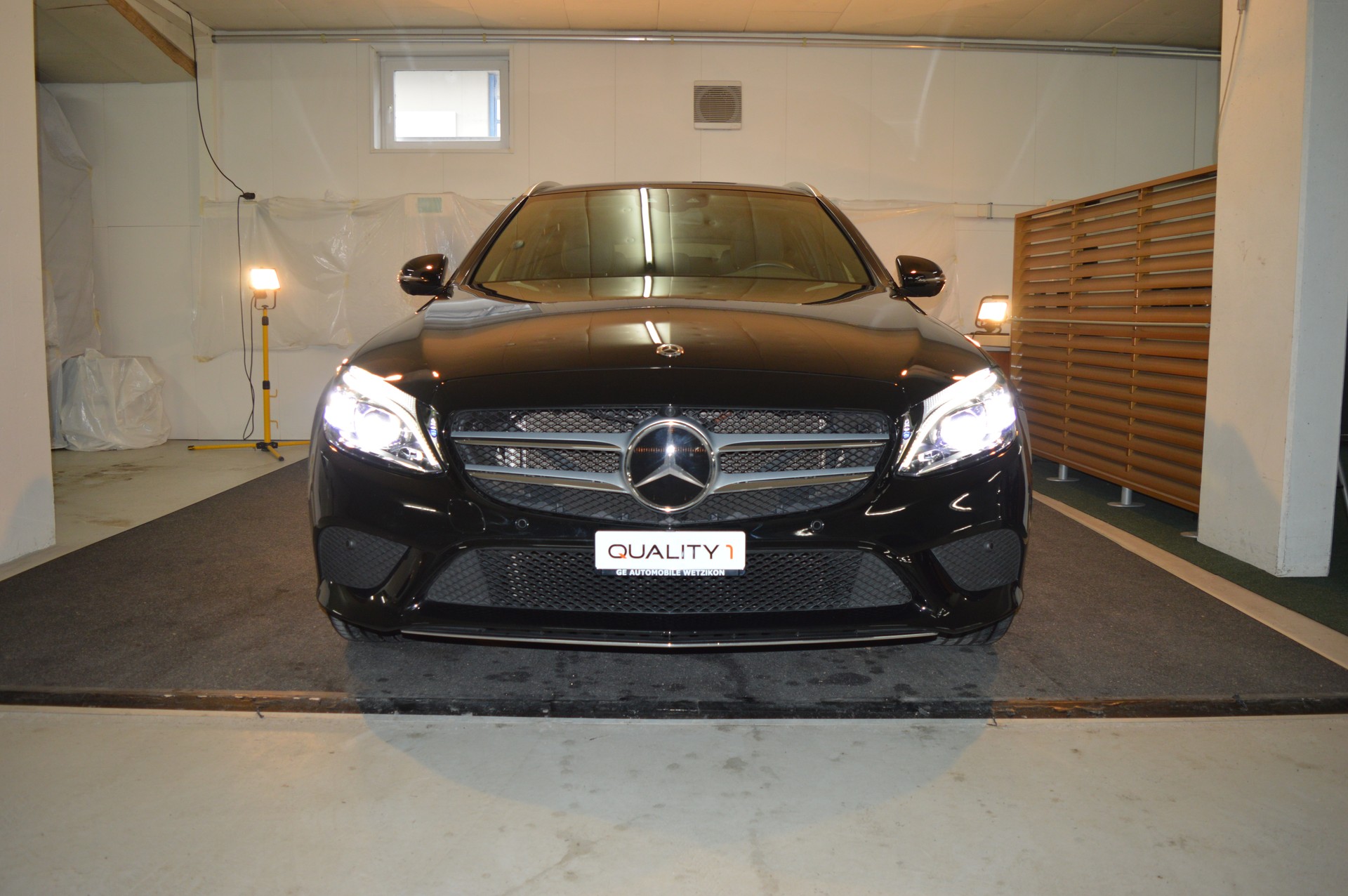 MERCEDES-BENZ C 220 d Swiss Star Avantgarde 4M 9G-Tronic-image-4