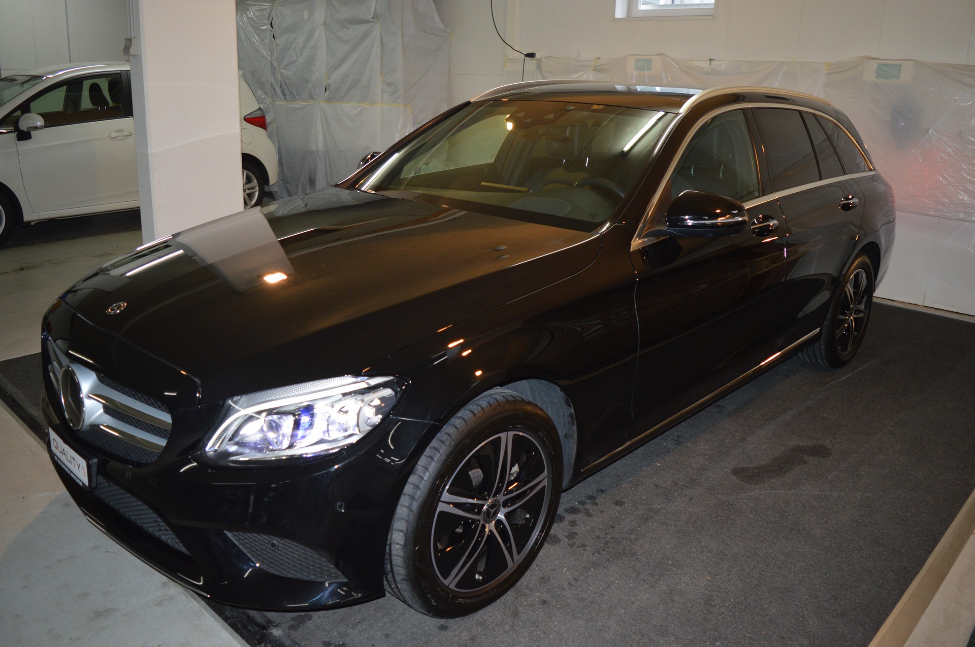 MERCEDES-BENZ C 220 d Swiss Star Avantgarde 4M 9G-Tronic-image-1