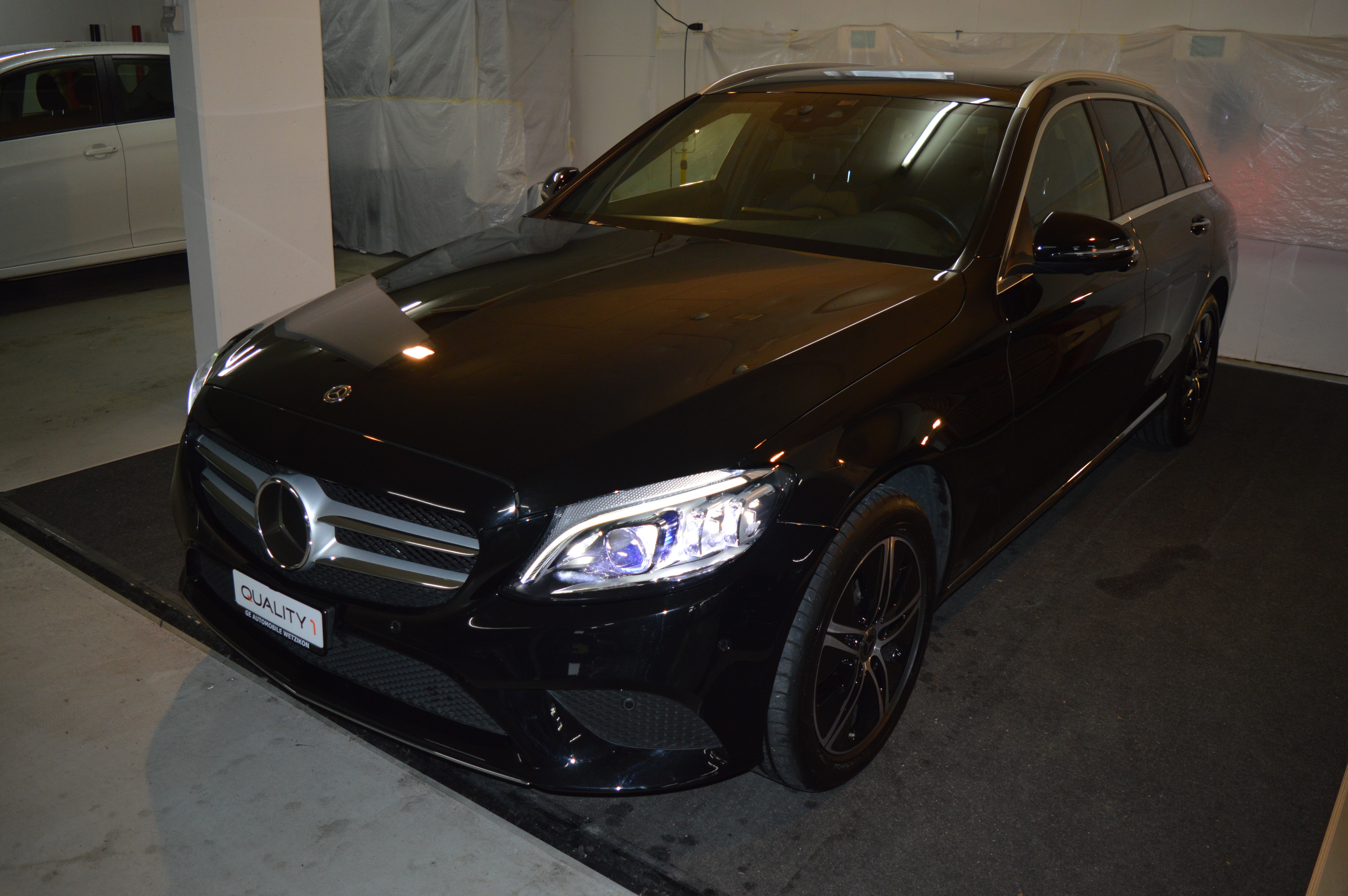 Car photo