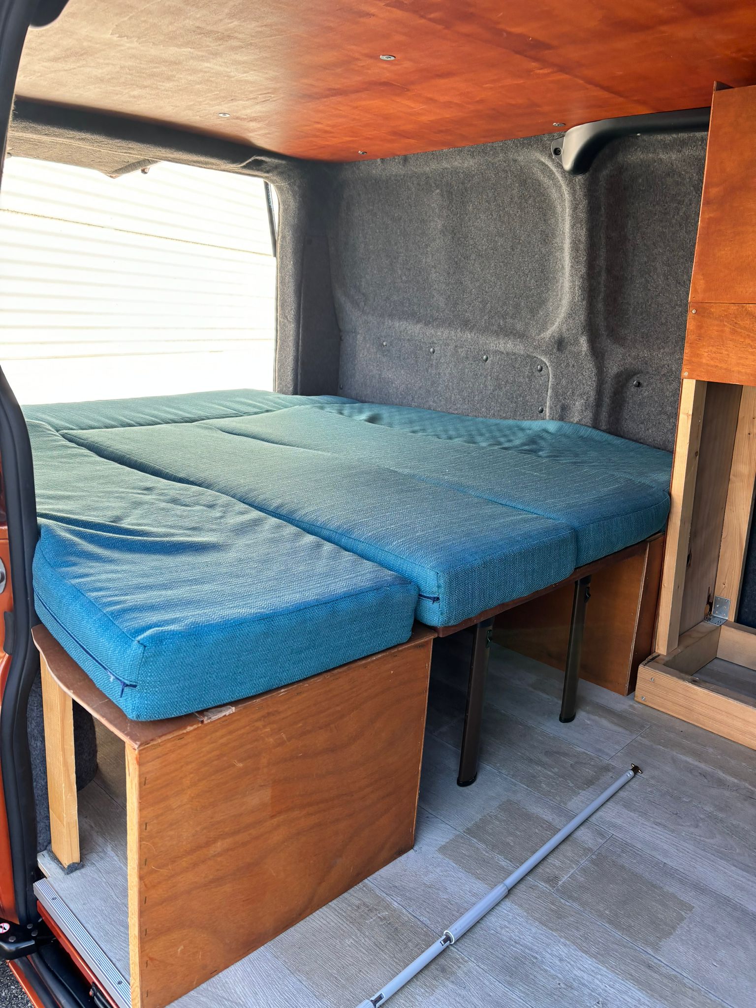 FORD Transit Custom Van 300 L1H1 Ambiente-image-8