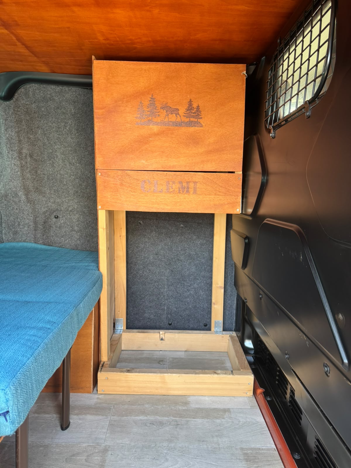 FORD Transit Custom Van 300 L1H1 Ambiente-image-10