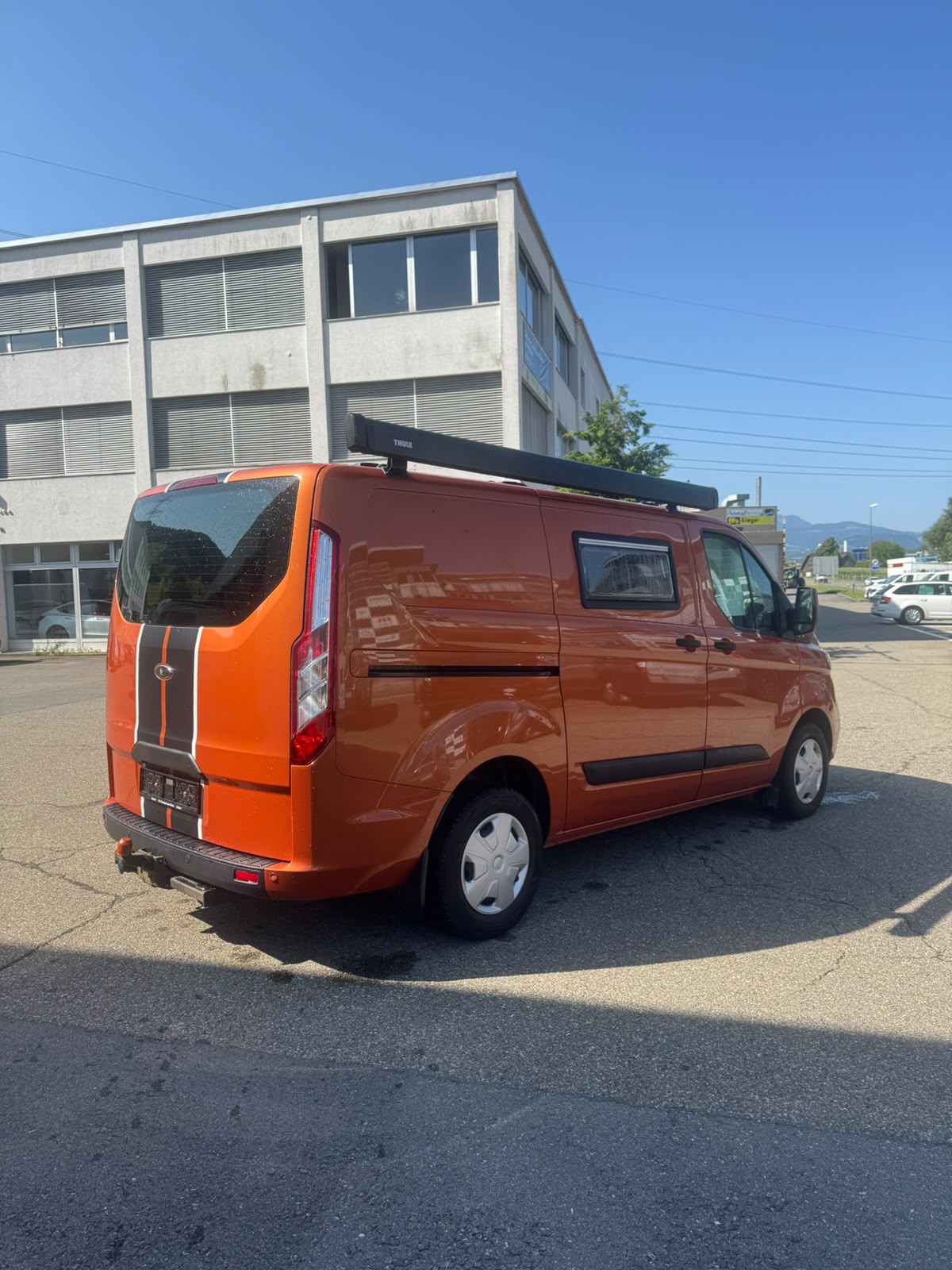 FORD Transit Custom Van 300 L1H1 Ambiente-image-2