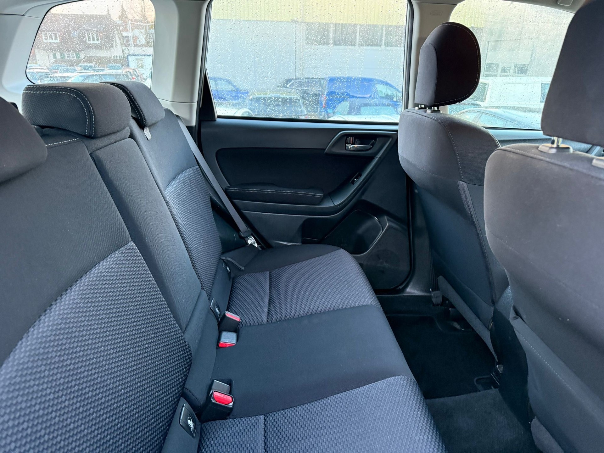 SUBARU Forester 2.0i Swiss Lineartronic-image-12